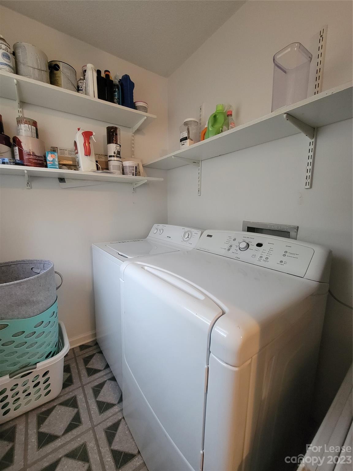 Oakwood - Residential Lease