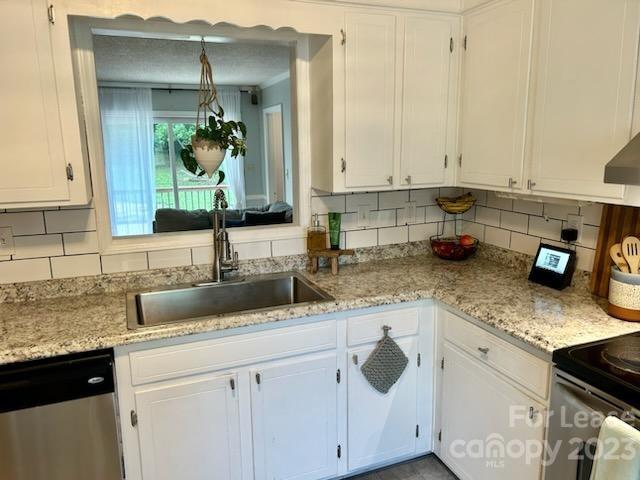 Oakwood - Residential Lease