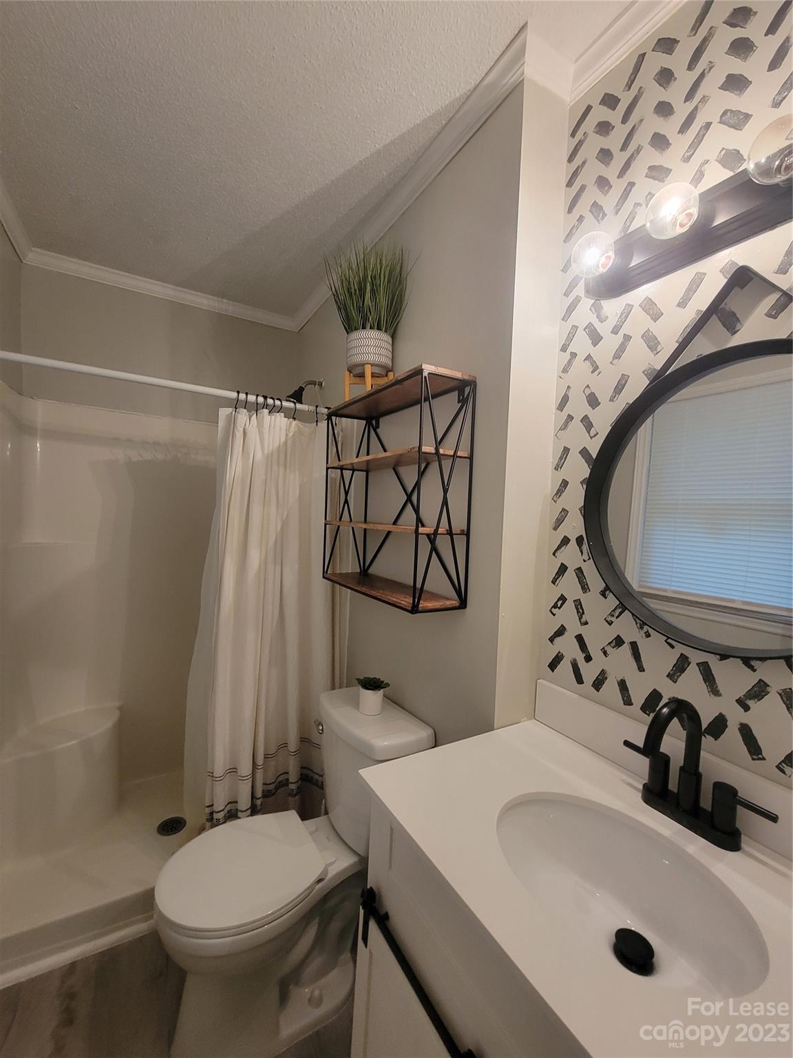 Oakwood - Residential Lease