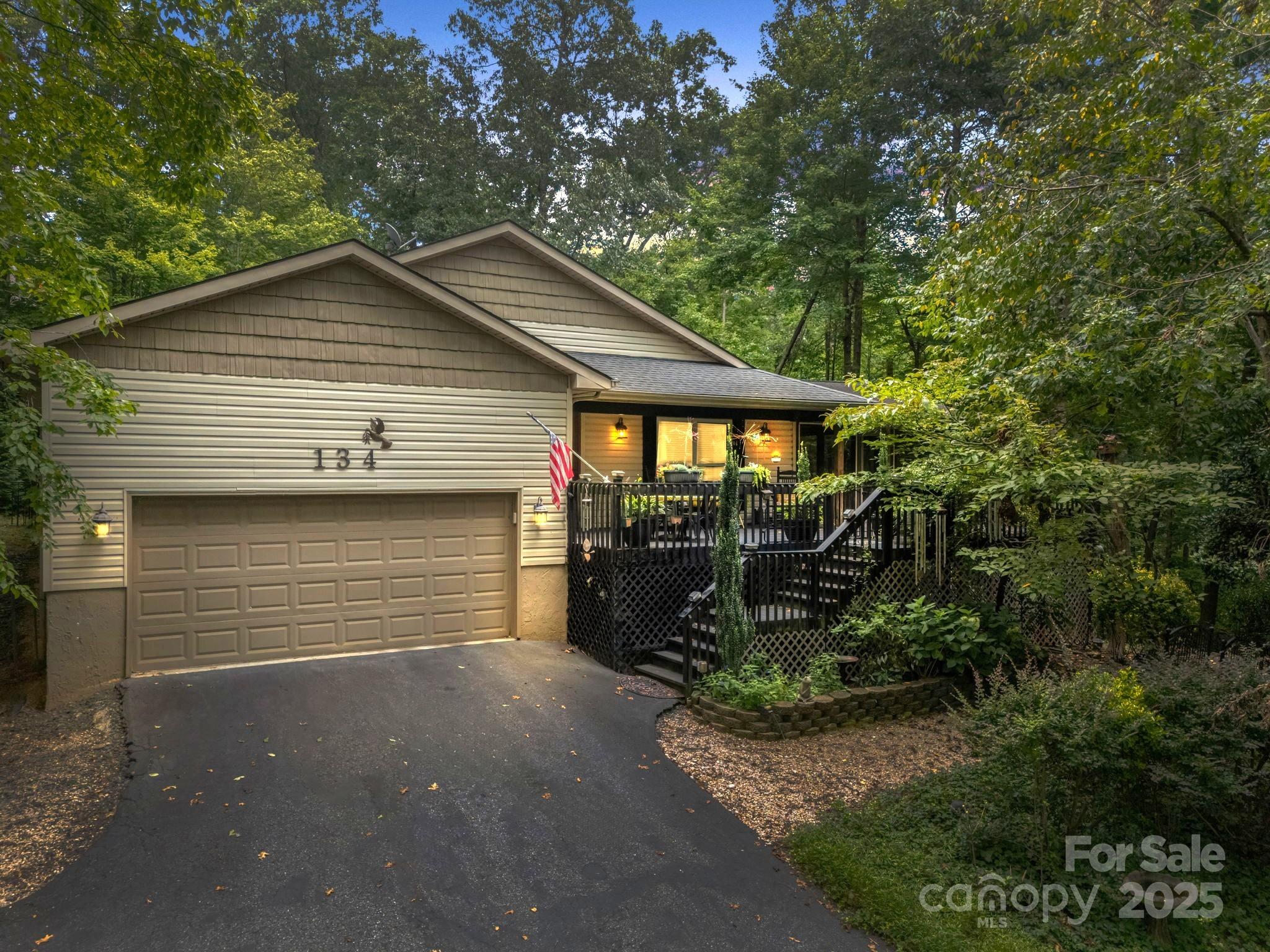 Rumbling Bald On Lake Lure - Residential