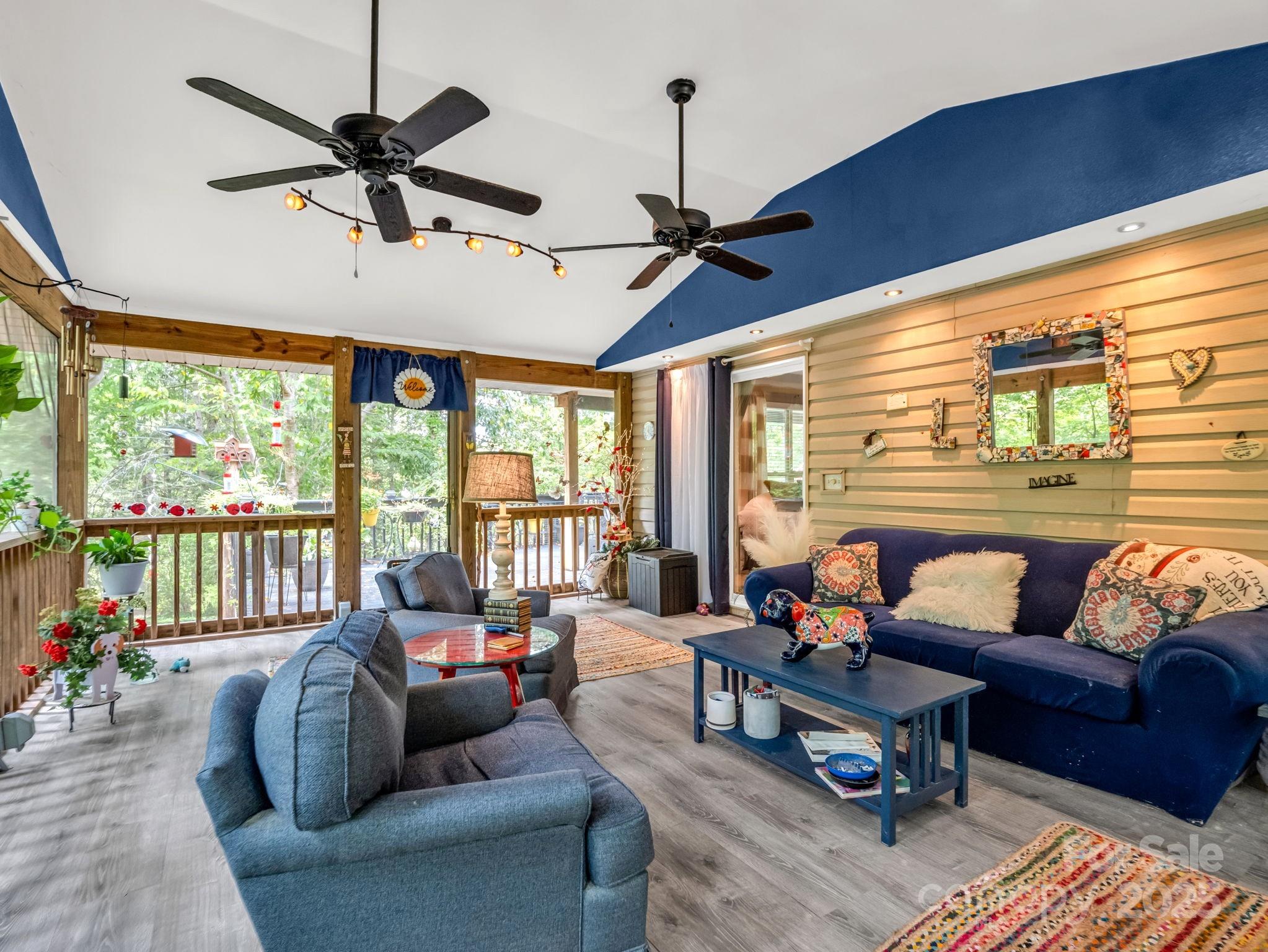 Rumbling Bald On Lake Lure - Residential