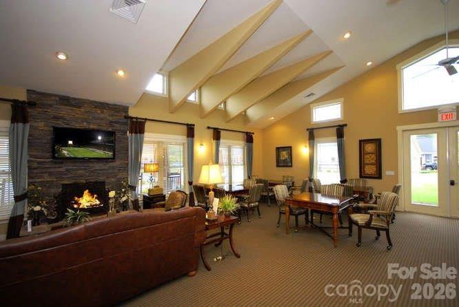 Vistas of Westfield - Residential