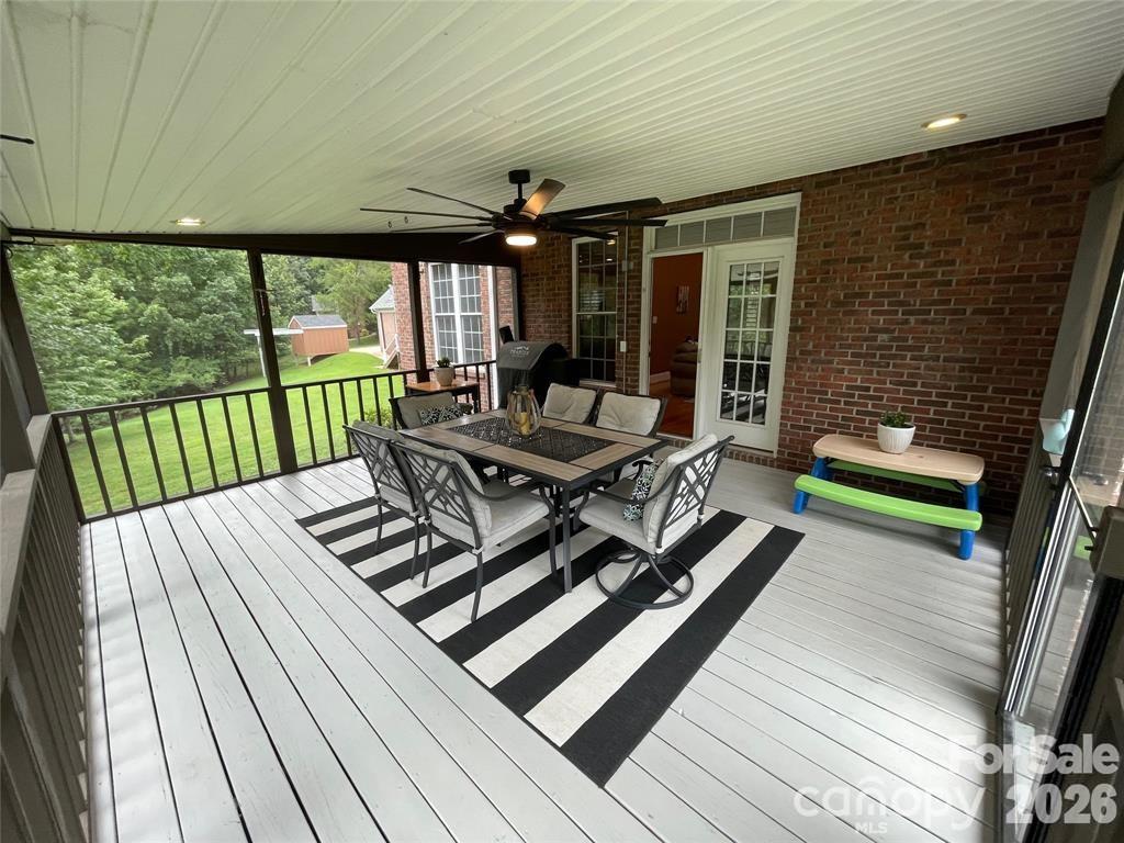 106 Spinnaker Bay Lane 59