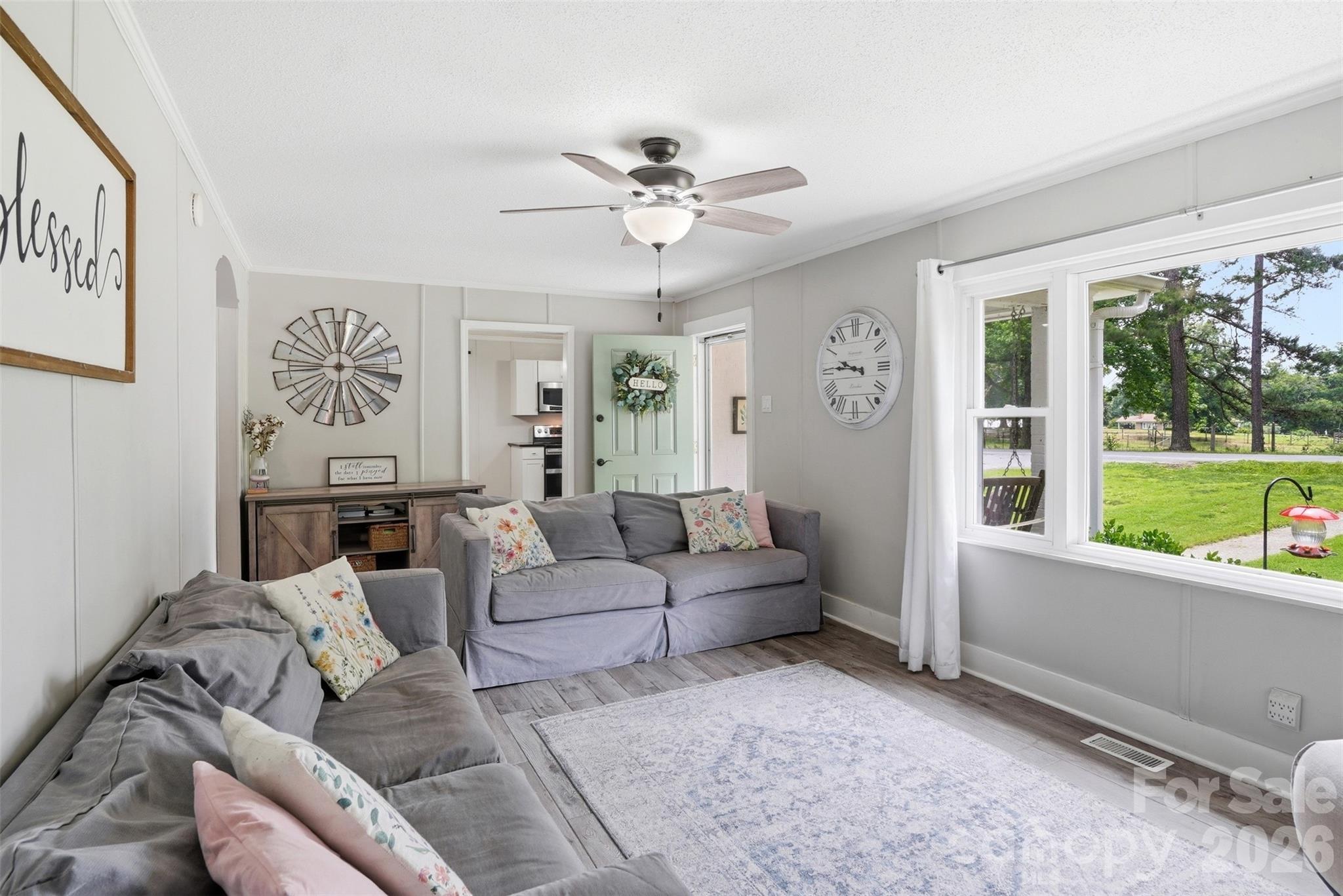 2698 Greenwood Road