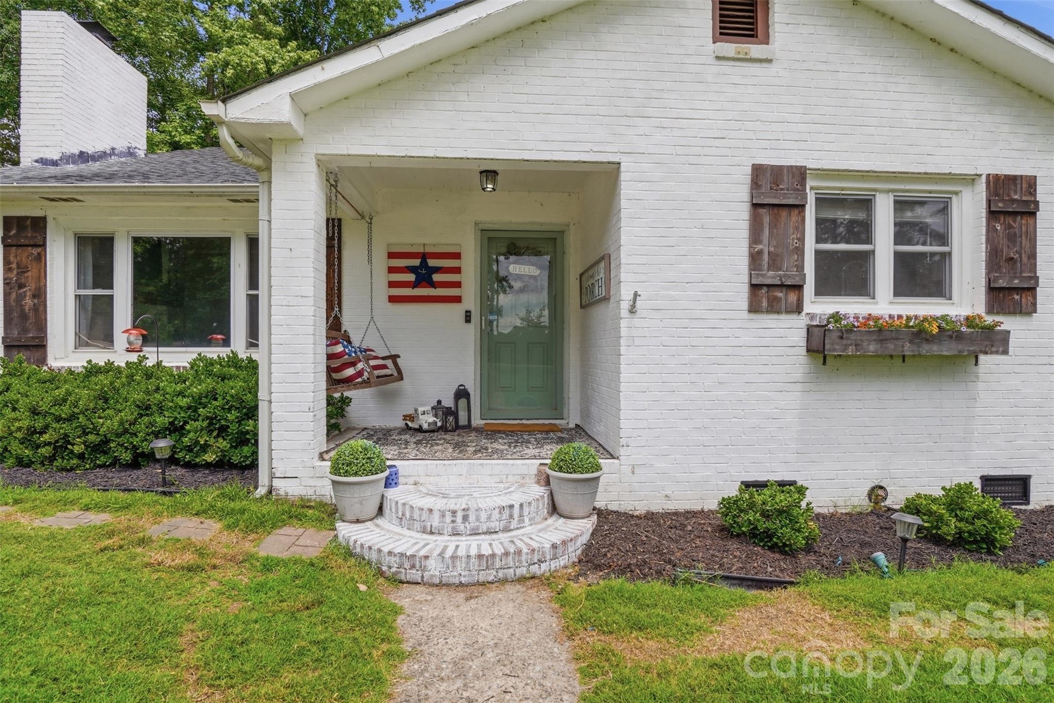 2698 Greenwood Road