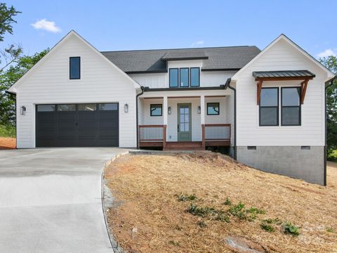 1040 Morlin Acres Drive Marshall NC 28753