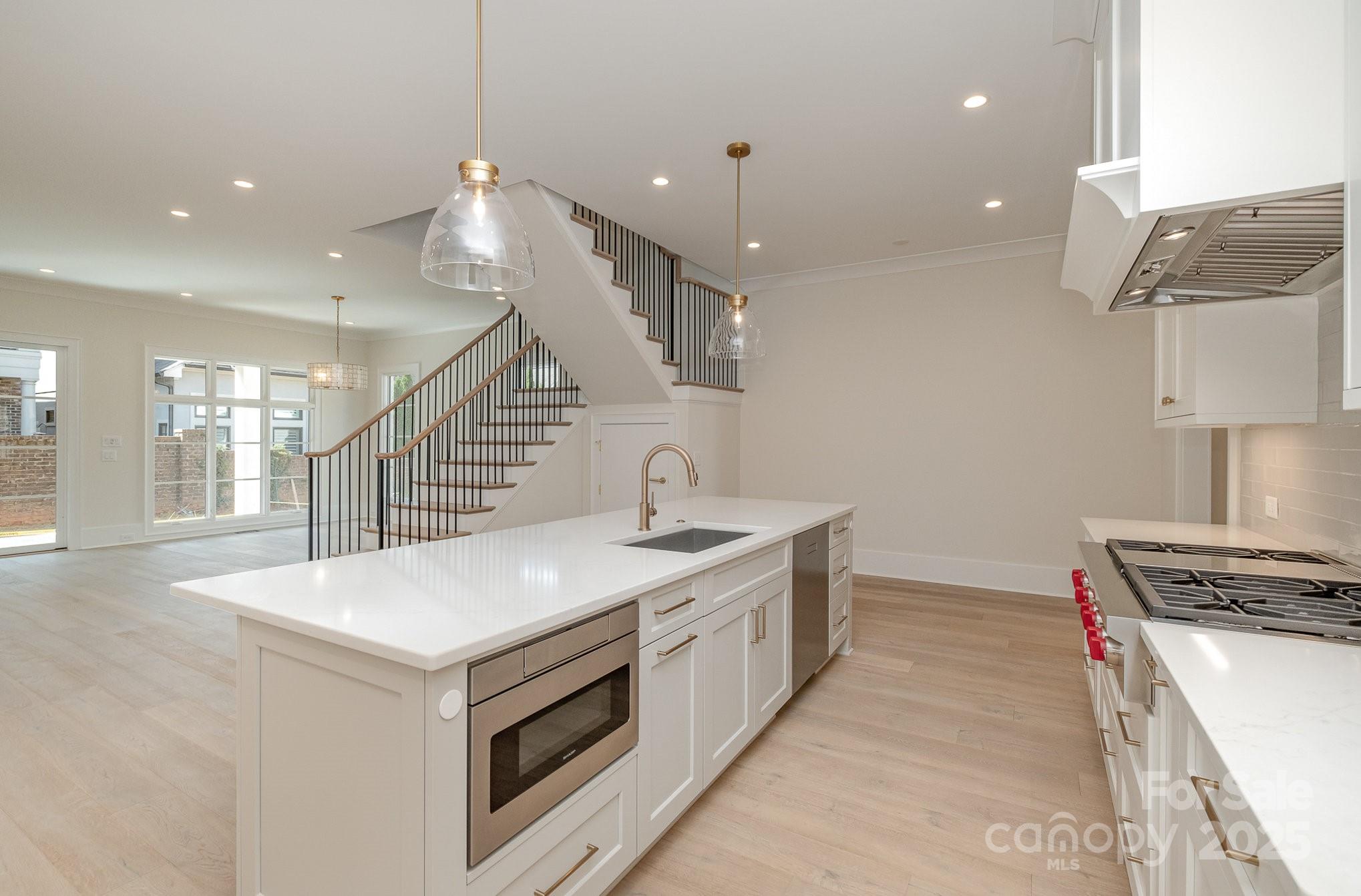 3131 Providence Road 1B