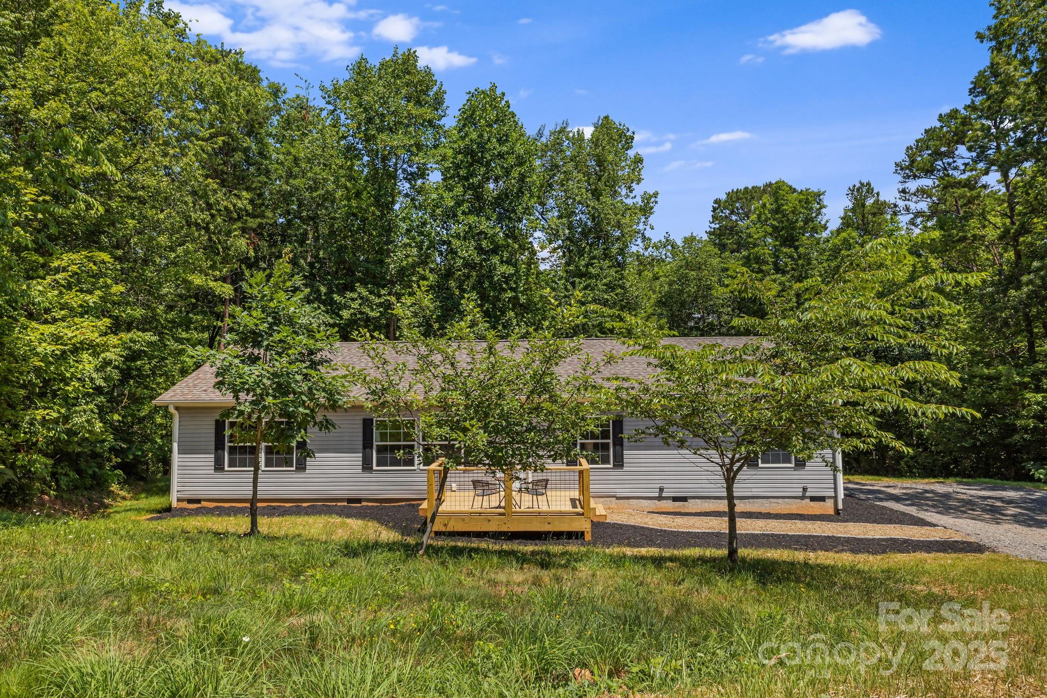 22 Bachelder Lane