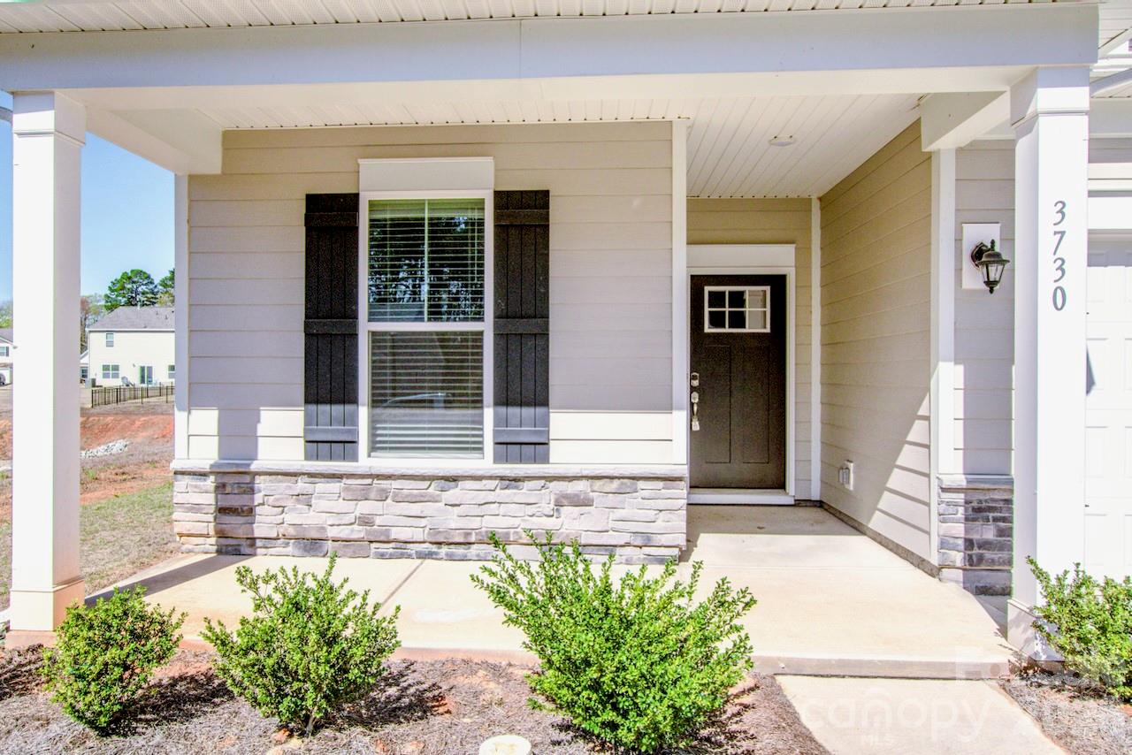 Villas at Sherrills Ford - Residential