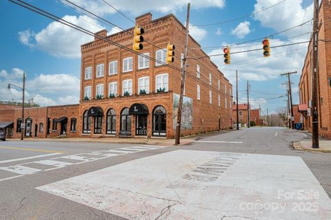 Photo of 100 S Main Street, Catawba, NC 28609 (MLS # 4305024)