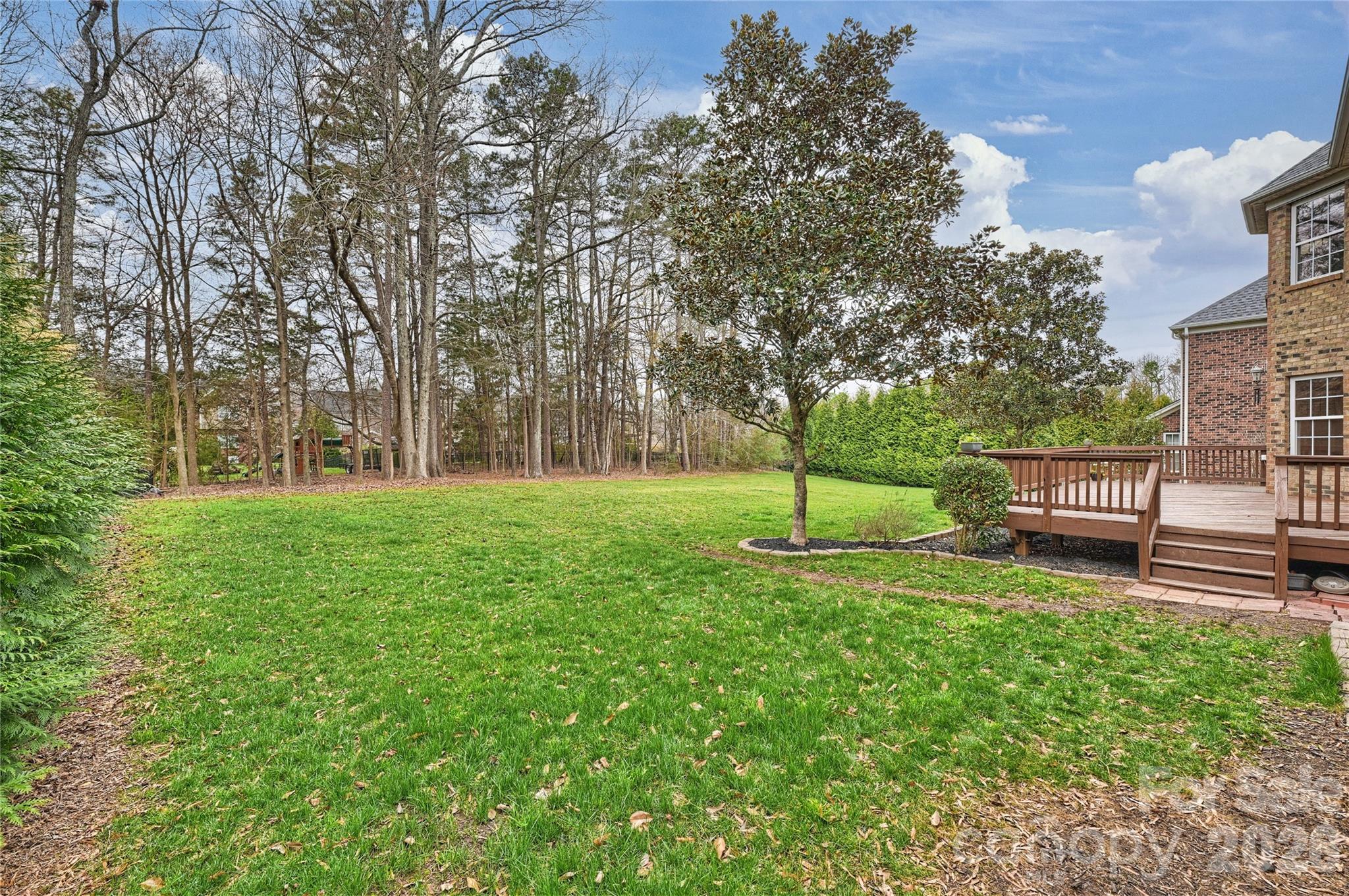 Hollister - Residential