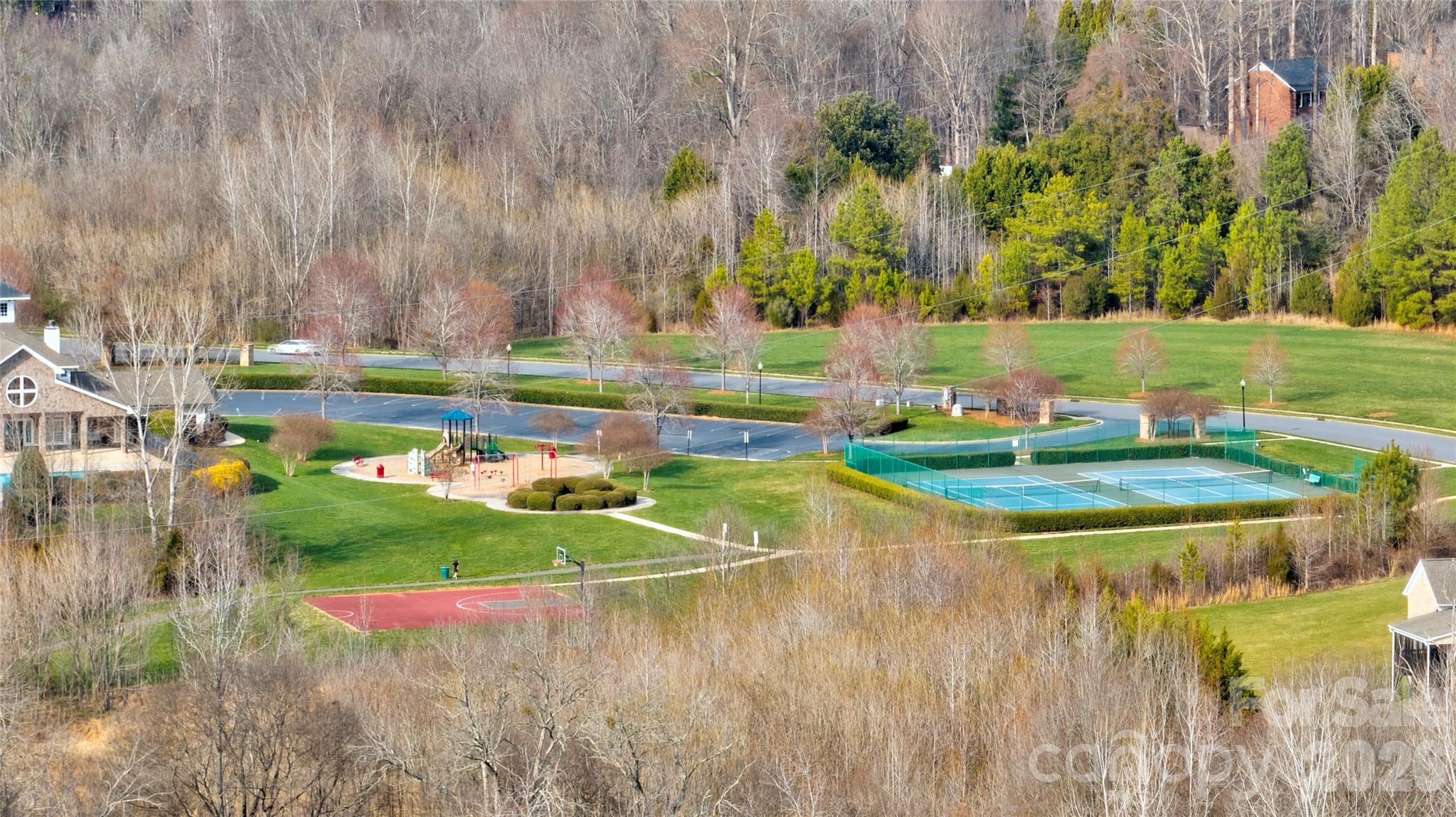 Hollister - Residential