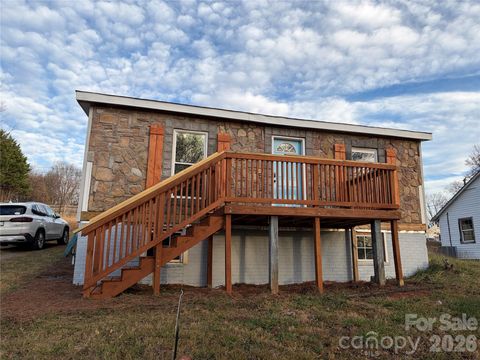 174 Hollins Street Spindale NC 28160