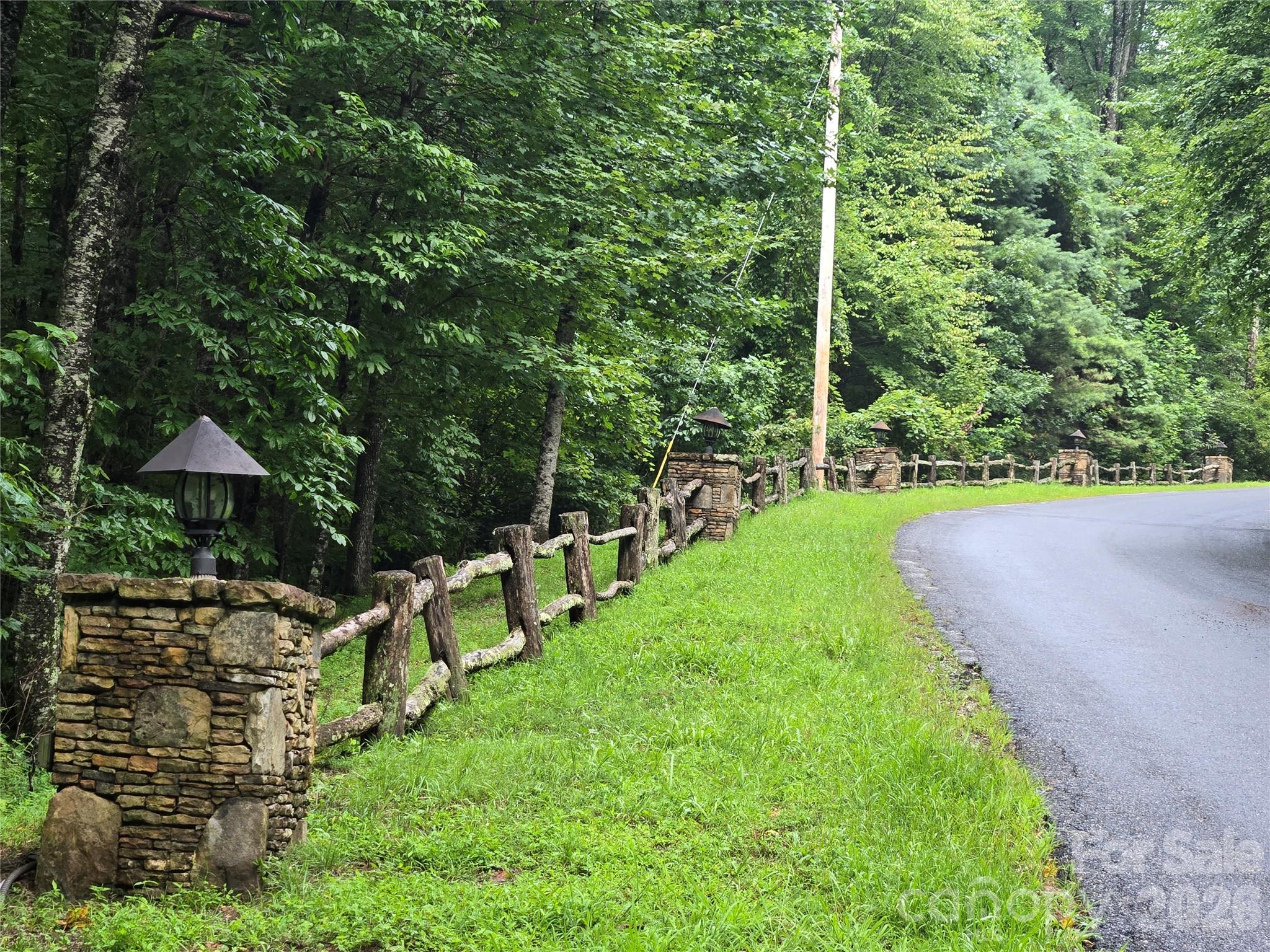 Indian Camp Mountain - Land