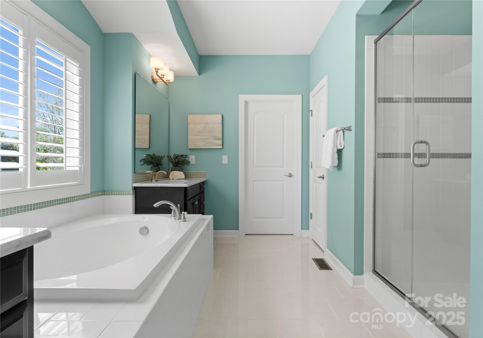 Winding Walk - Residential