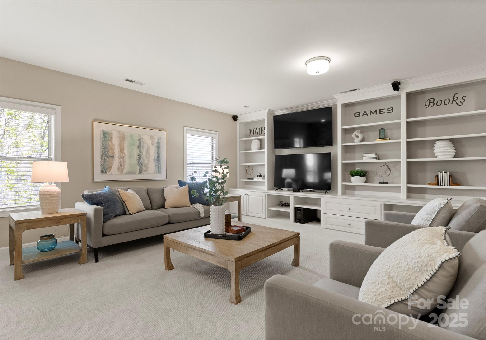 Winding Walk - Residential