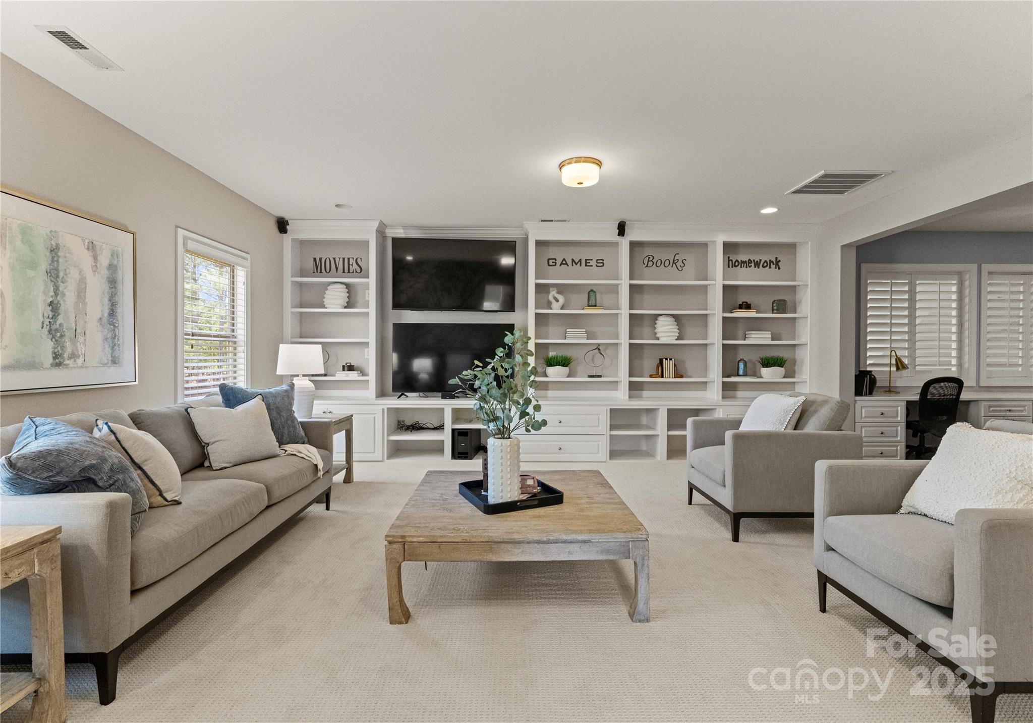 Winding Walk - Residential