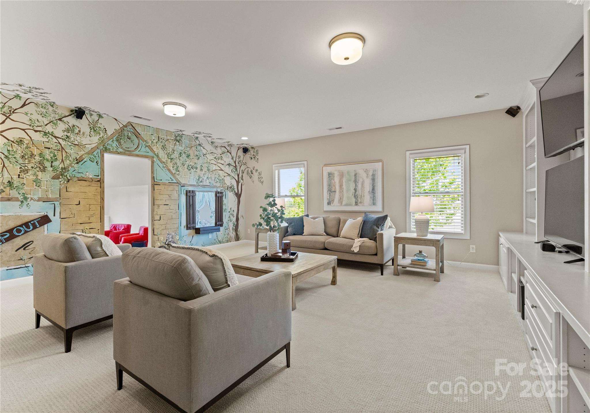 Winding Walk - Residential