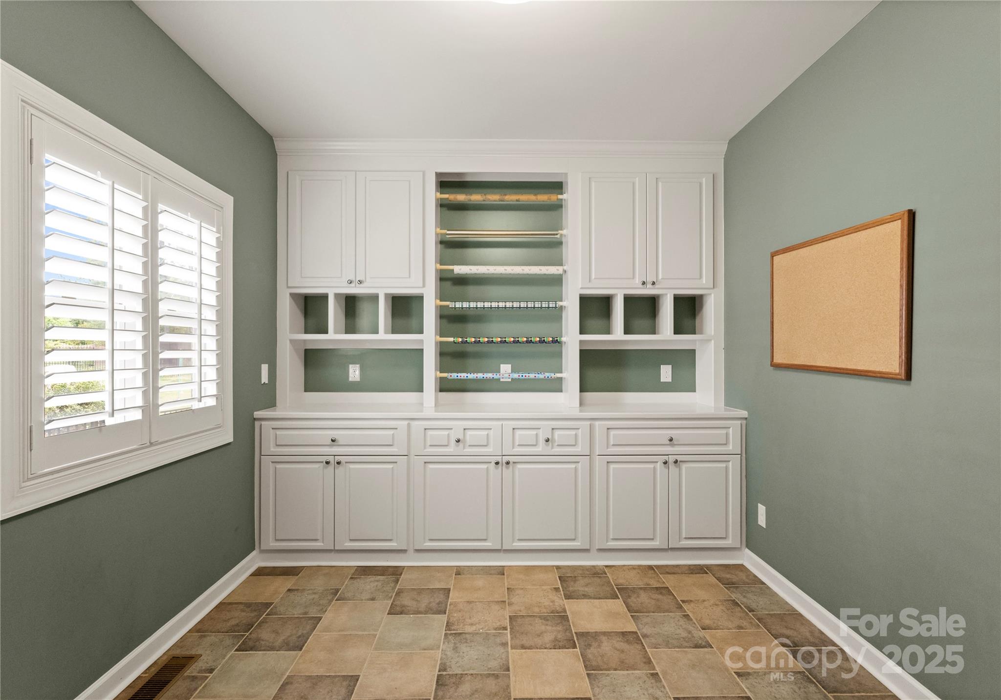 Winding Walk - Residential