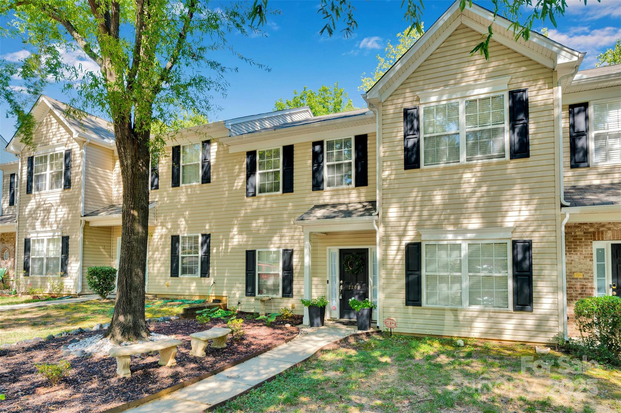 2208 Winthrop Chase Drive