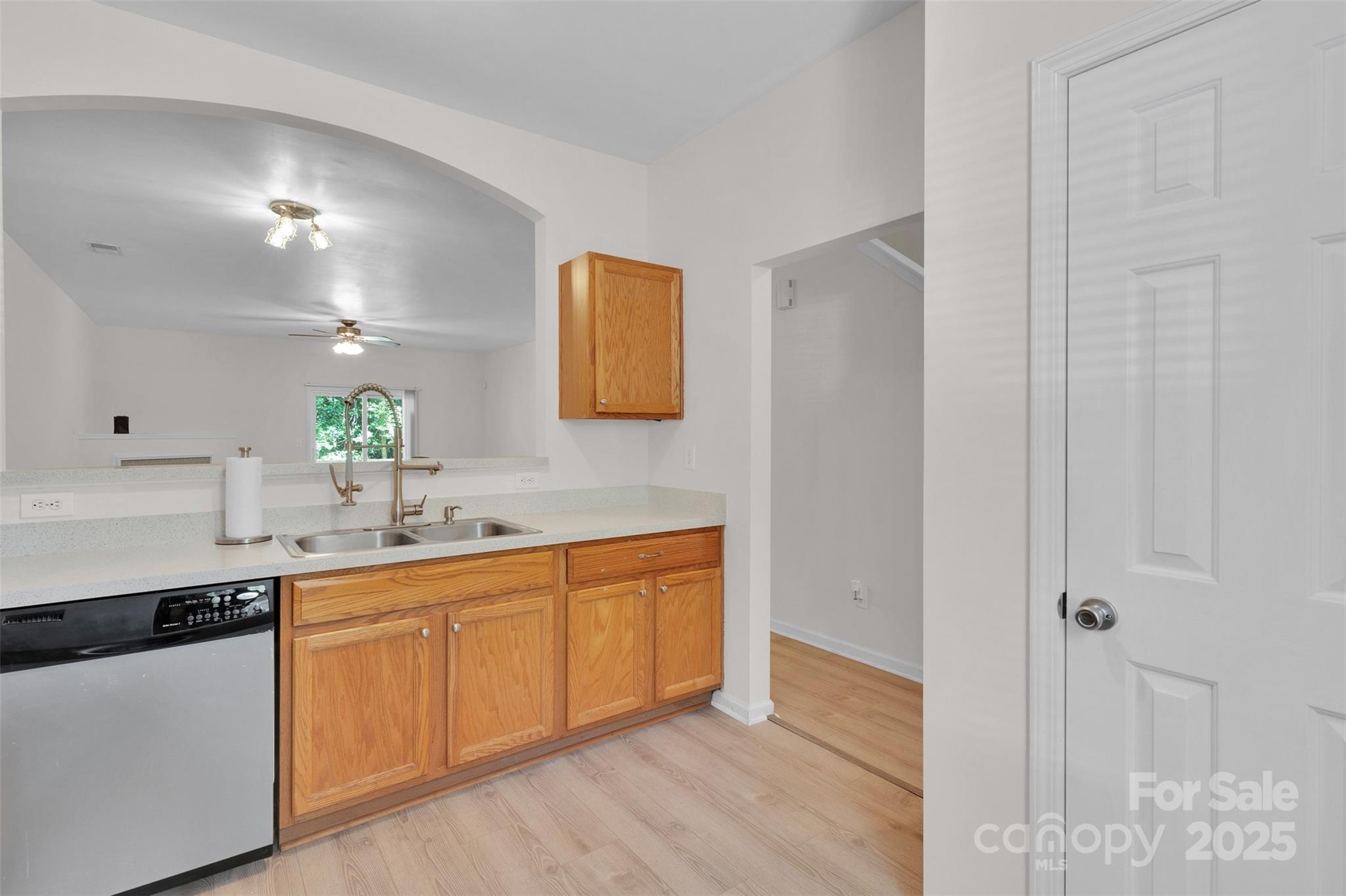 2208 Winthrop Chase Drive