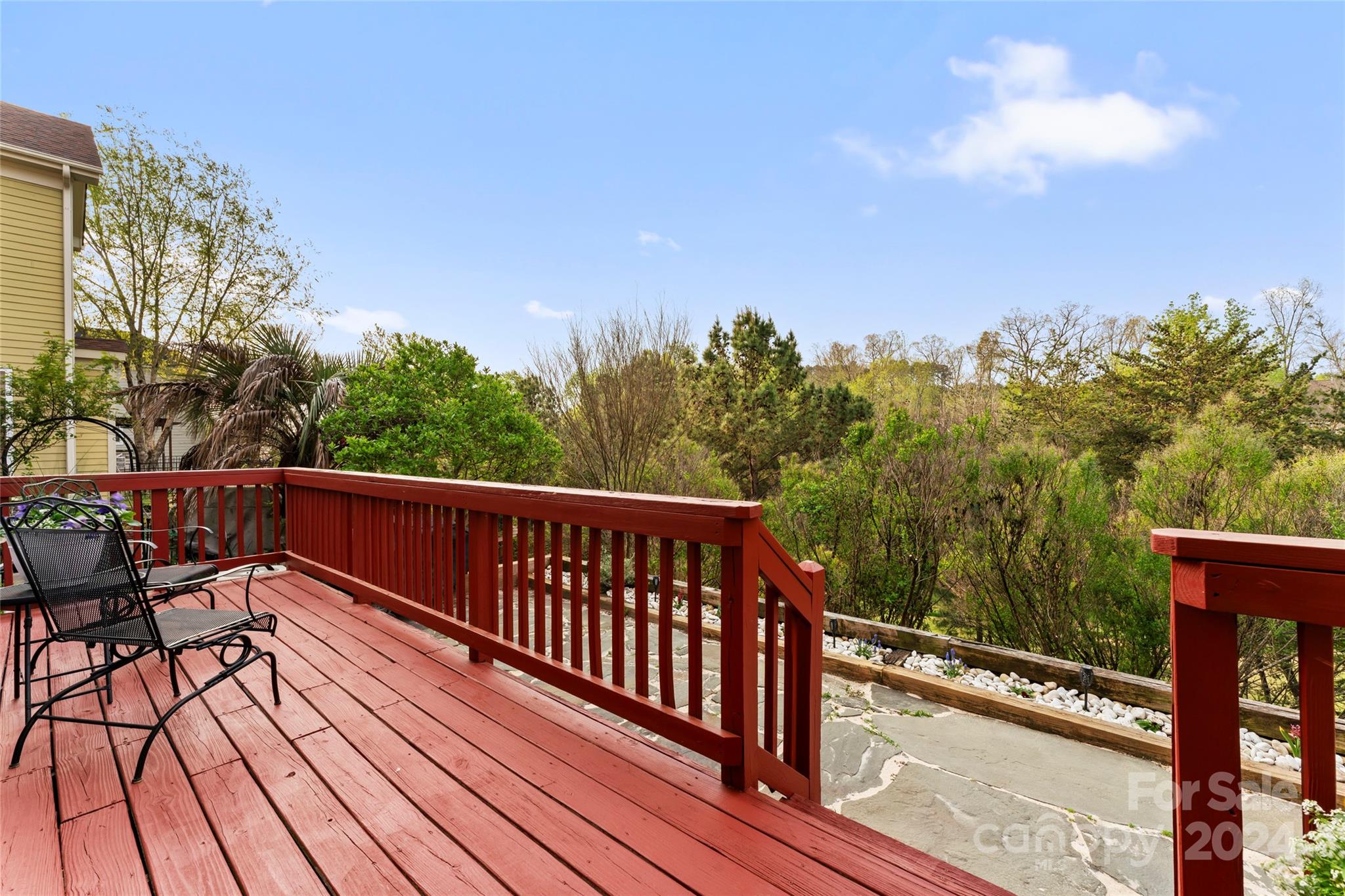 Lake Shore - Residential