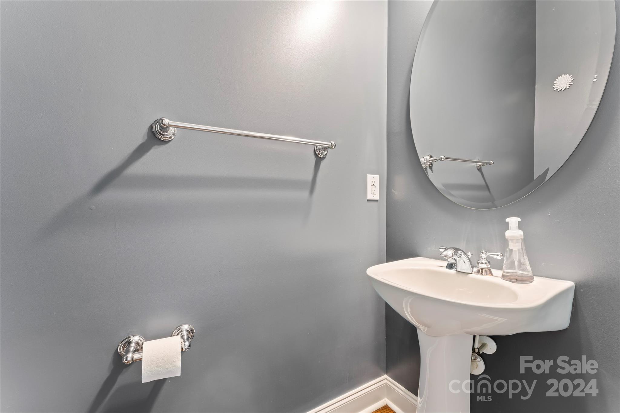 Lake Shore - Residential