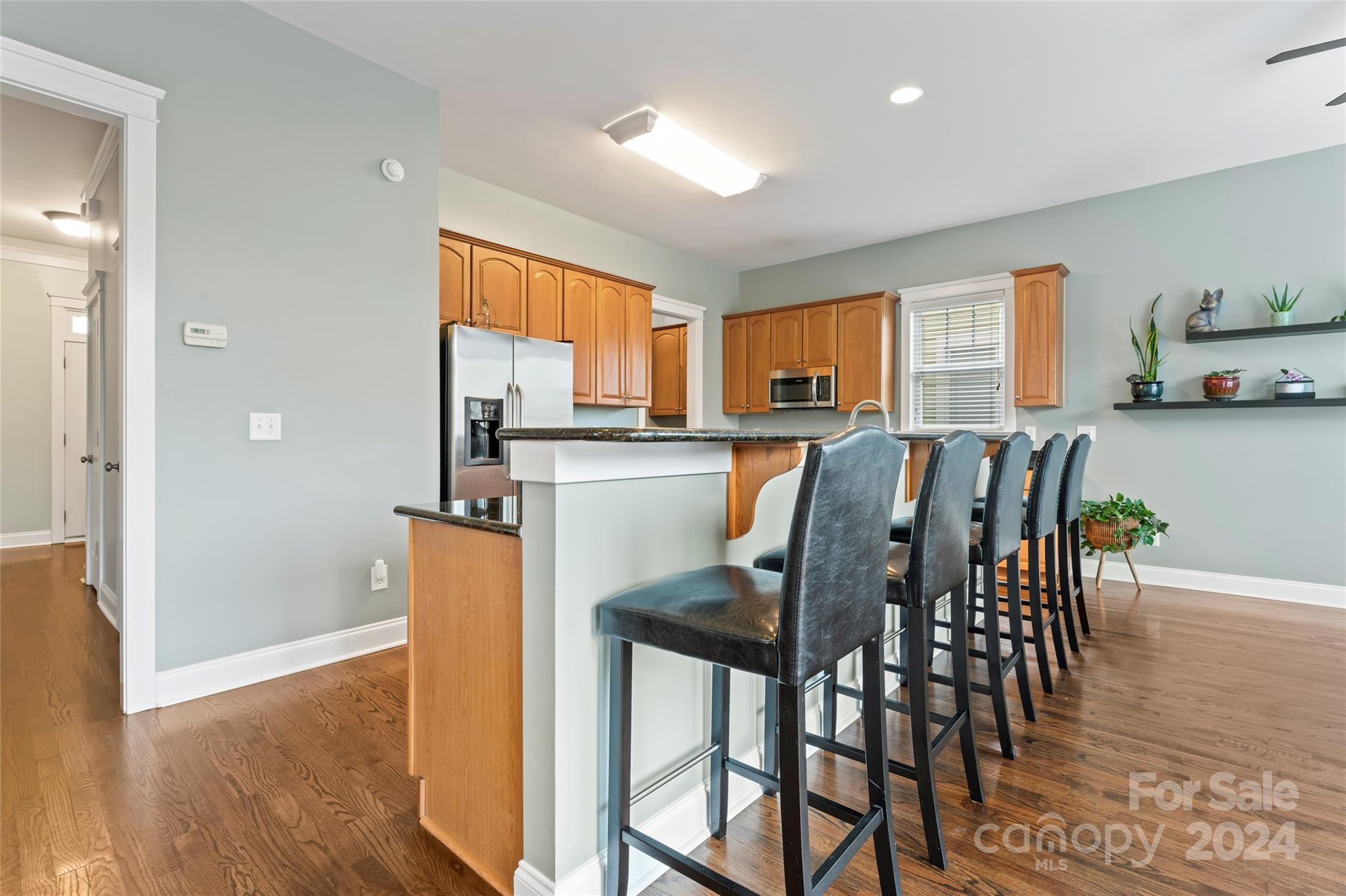 Lake Shore - Residential