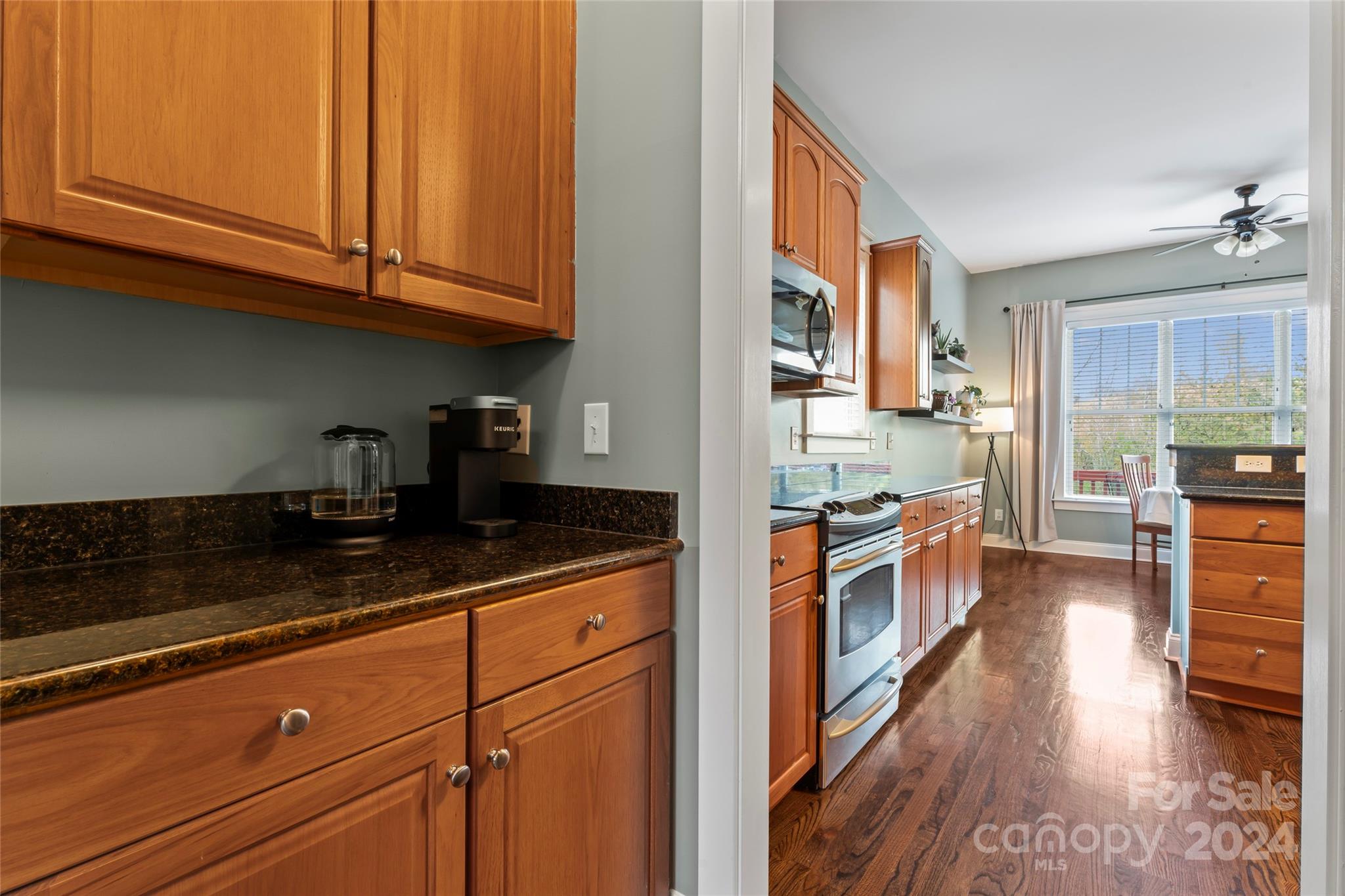 Lake Shore - Residential