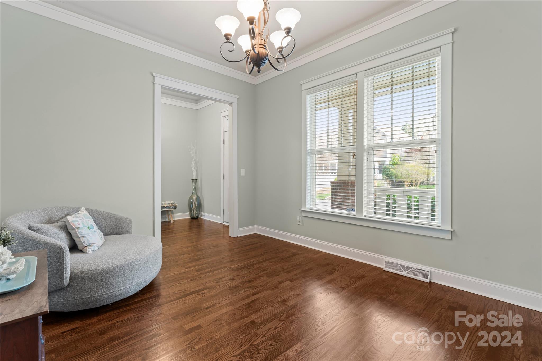 Lake Shore - Residential