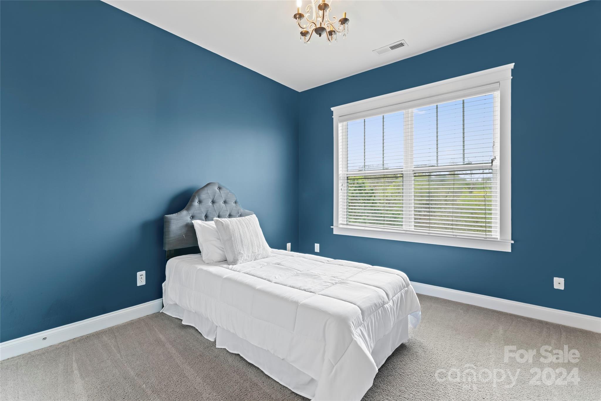 Lake Shore - Residential