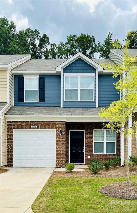 Photo of 9213 Grand Valley Drive, Charlotte, NC 28213 (MLS # 4391372)