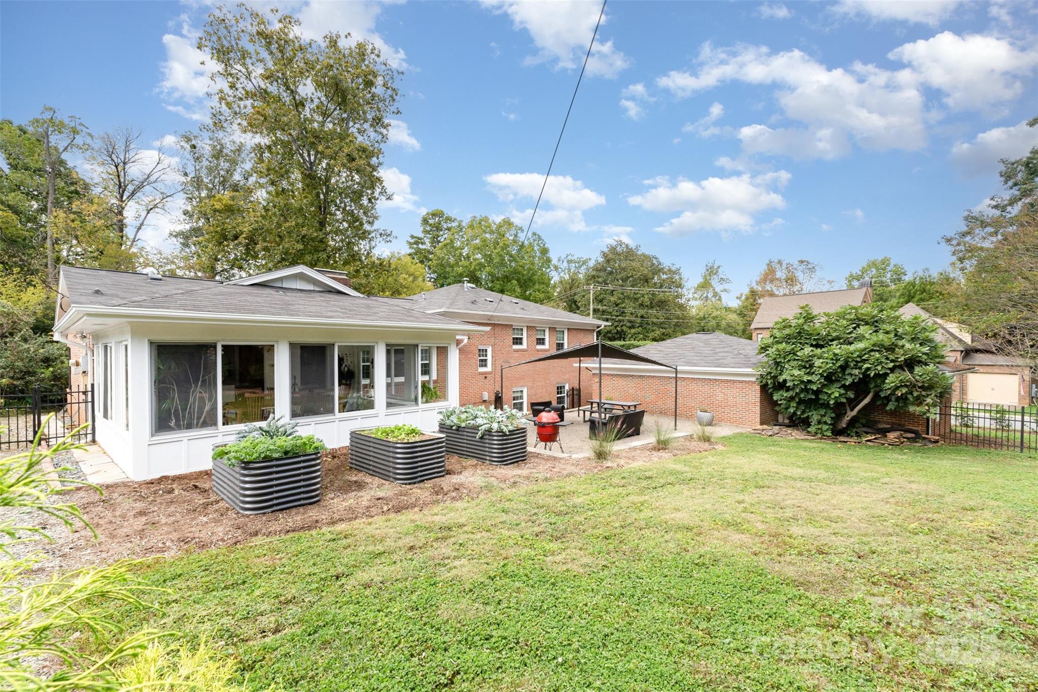 Barclay Downs - Residential