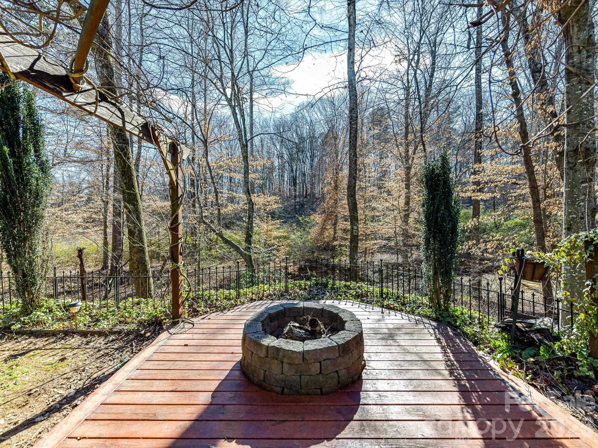 Linwood Farms - Residential