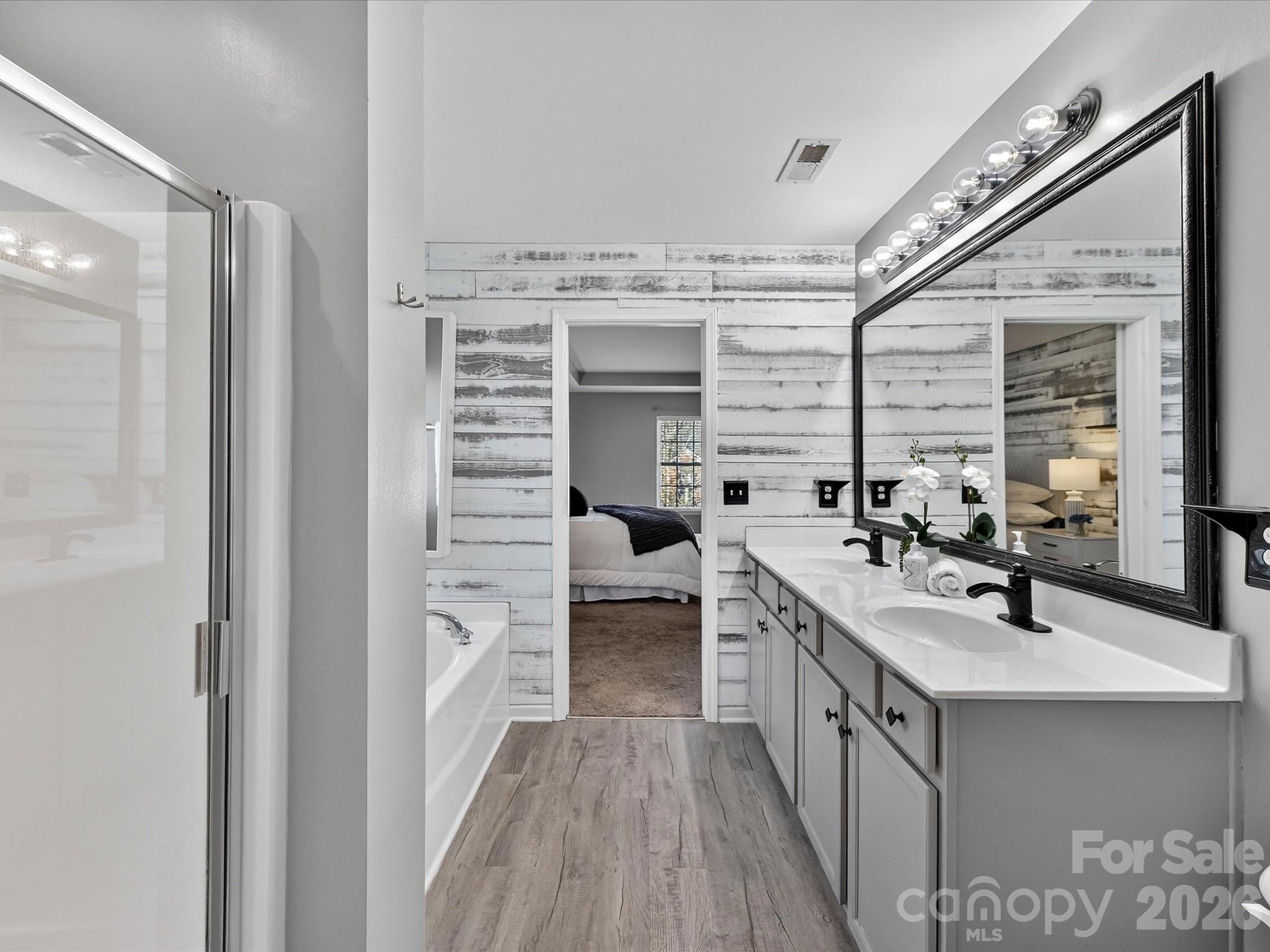 Linwood Farms - Residential