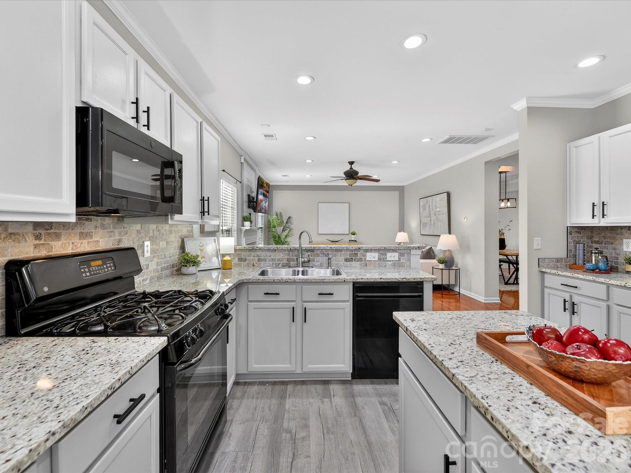 Linwood Farms - Residential