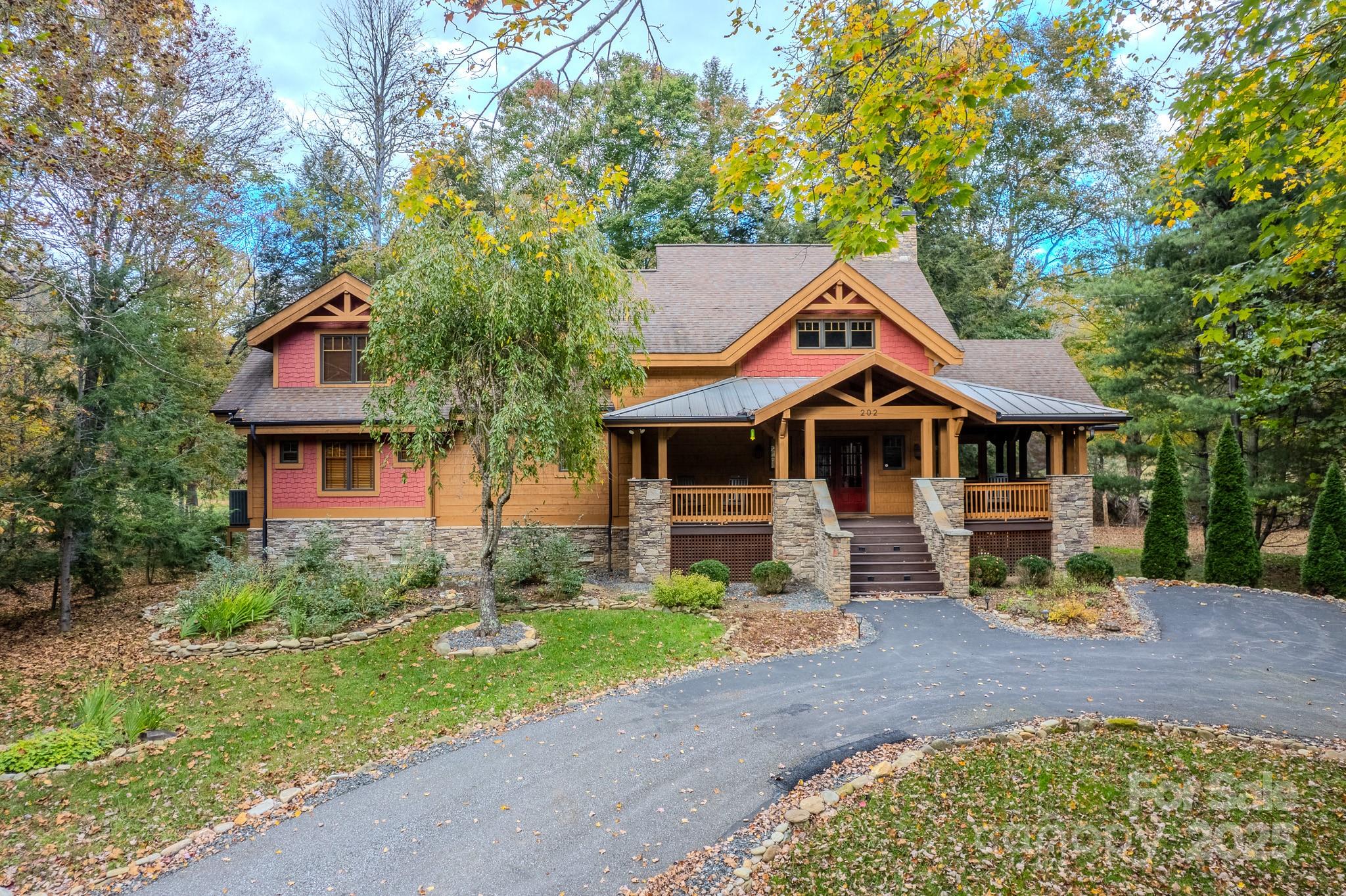202 Riverlinks Drive