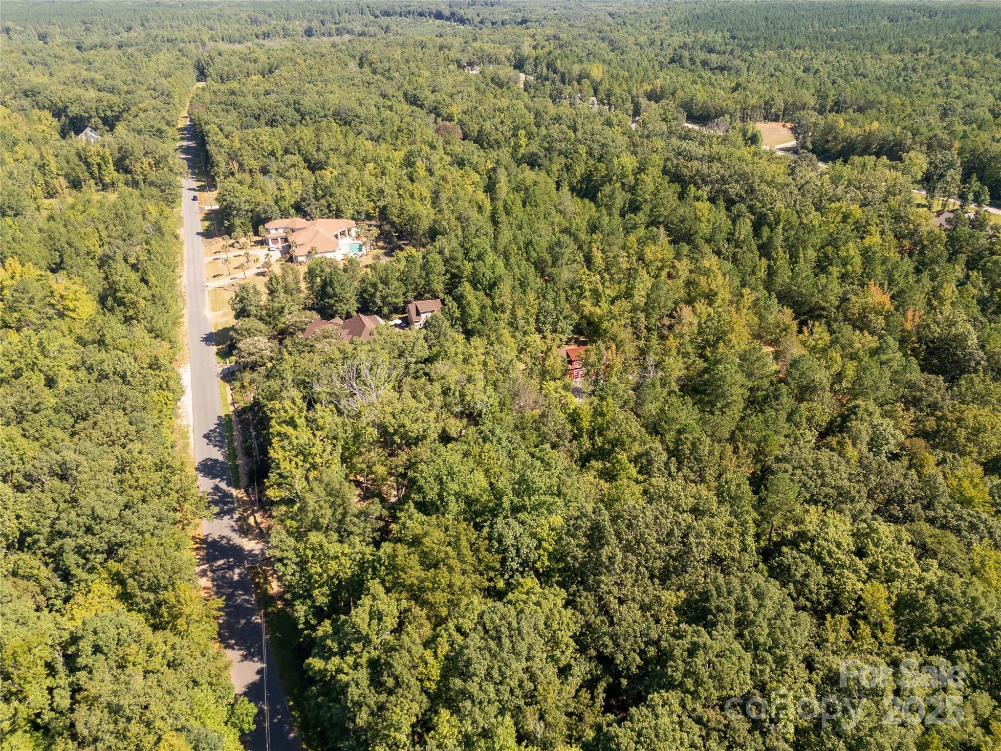 00 Greyfox Estates Road 37