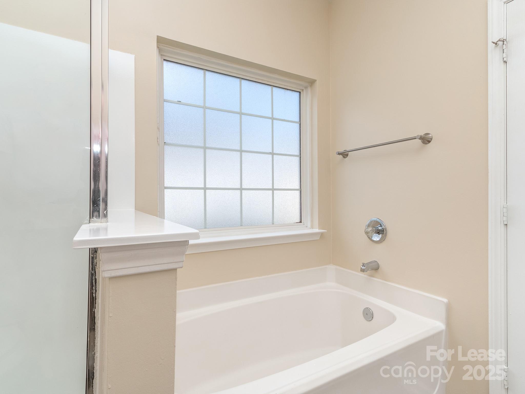 The Hamptons - Residential Lease