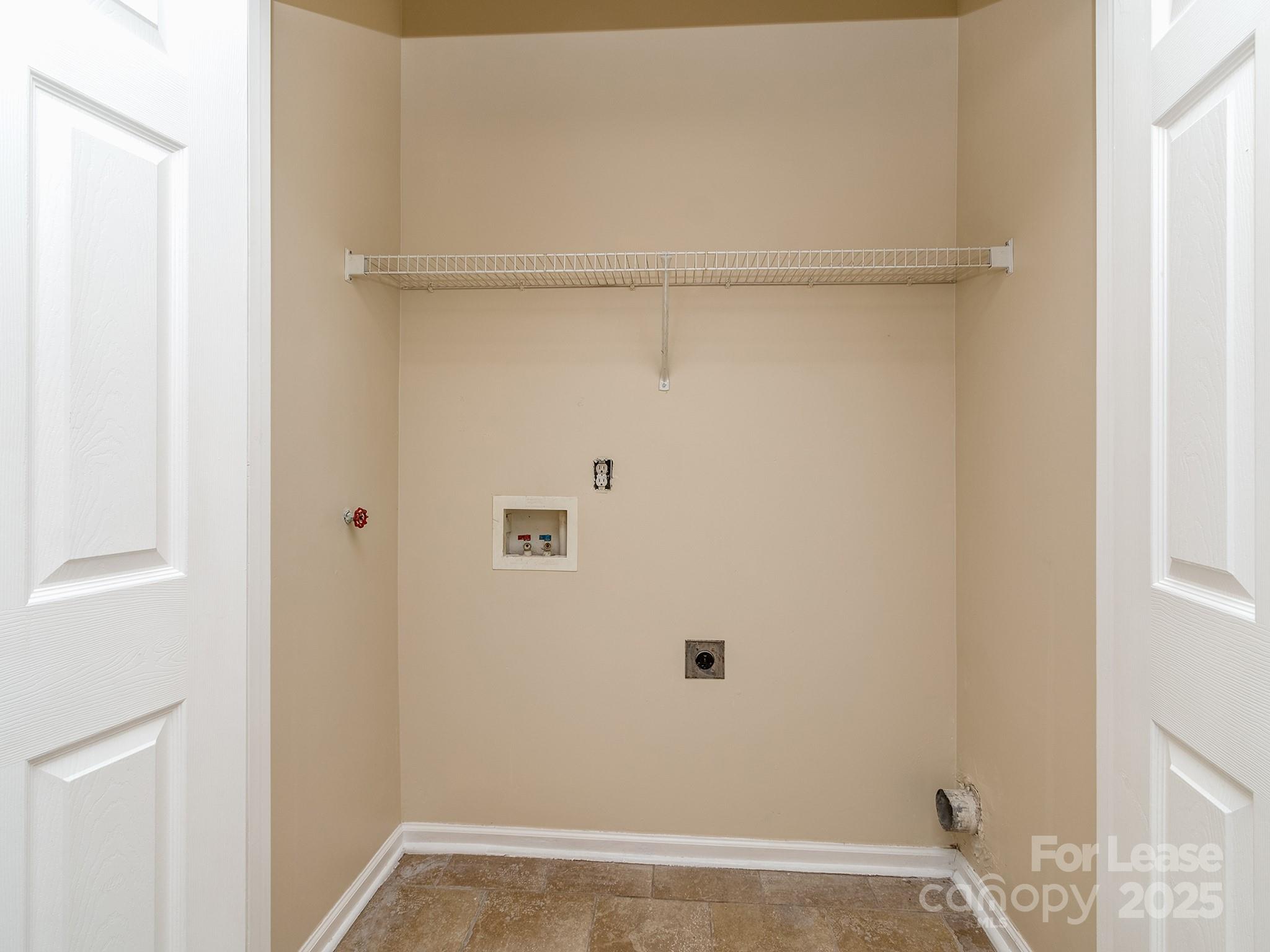 The Hamptons - Residential Lease