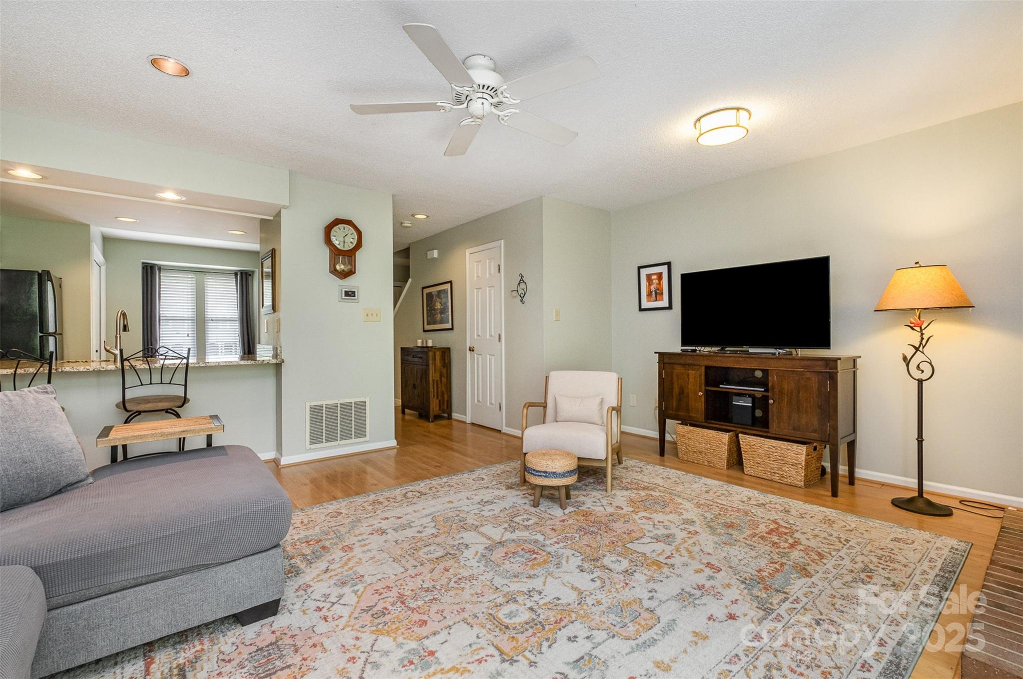 Thuringer Court - Residential