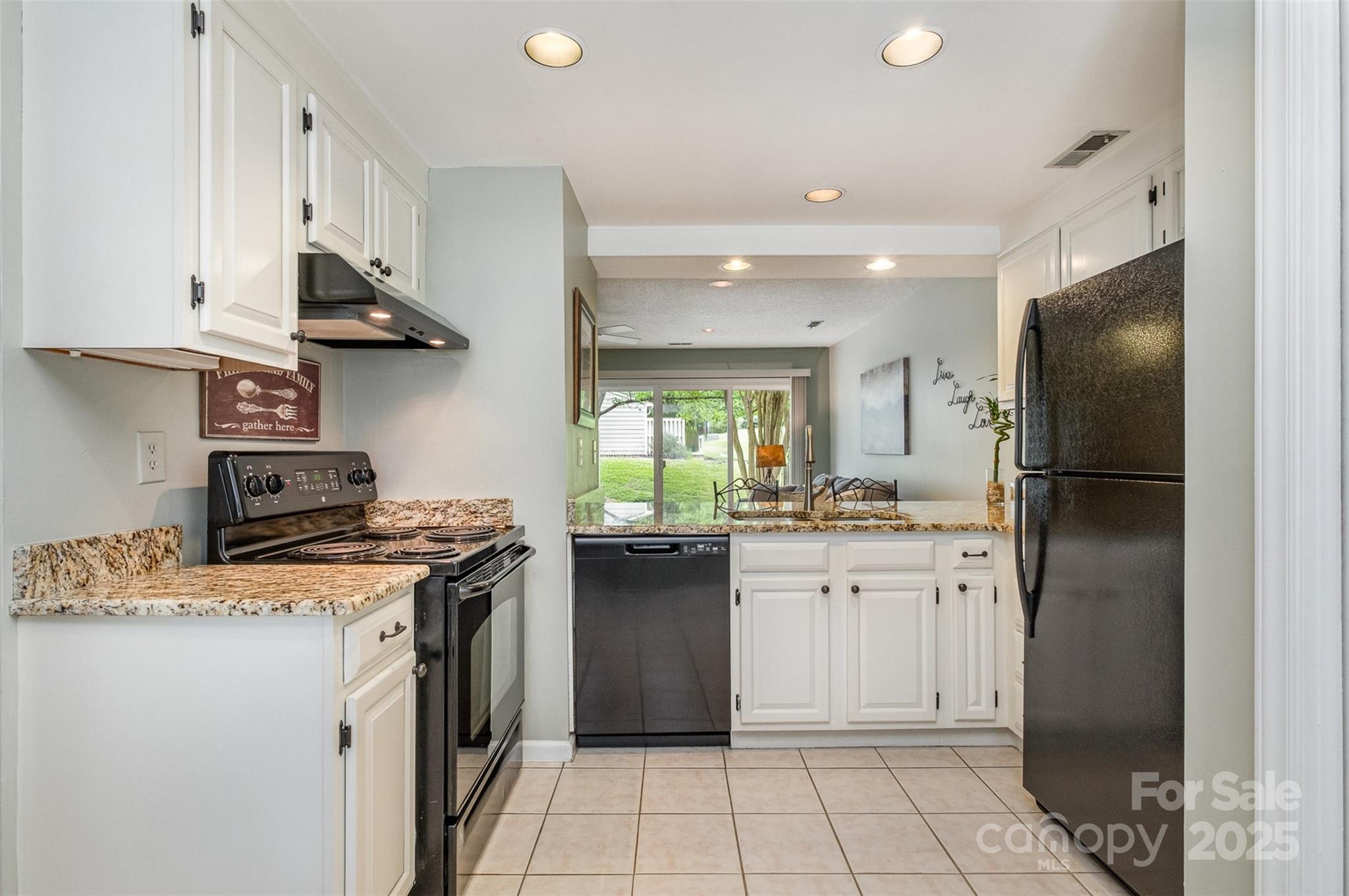 Thuringer Court - Residential