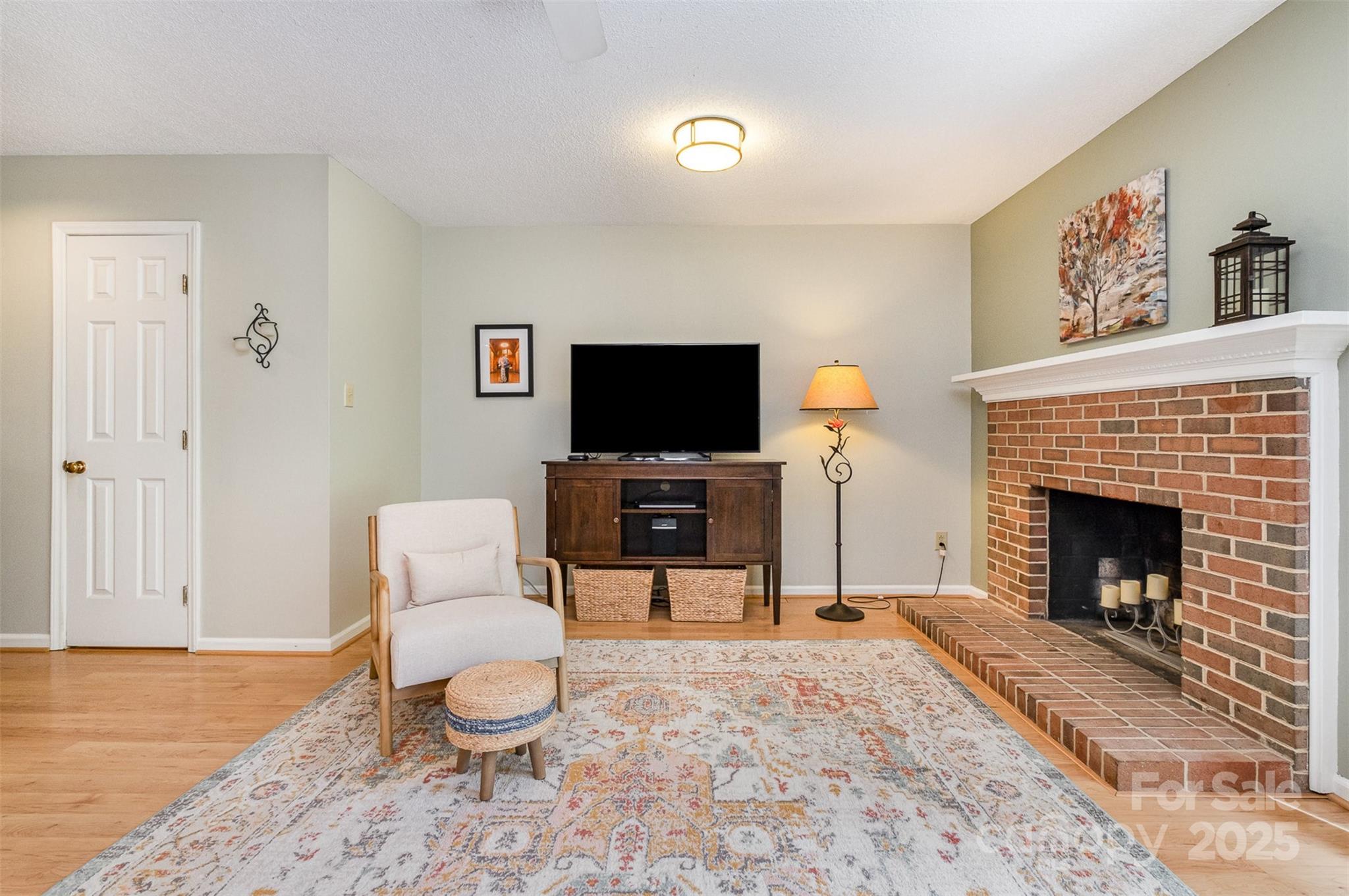 Thuringer Court - Residential