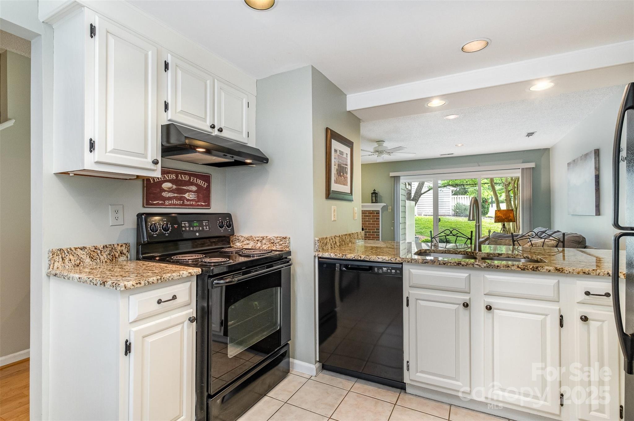 Thuringer Court - Residential