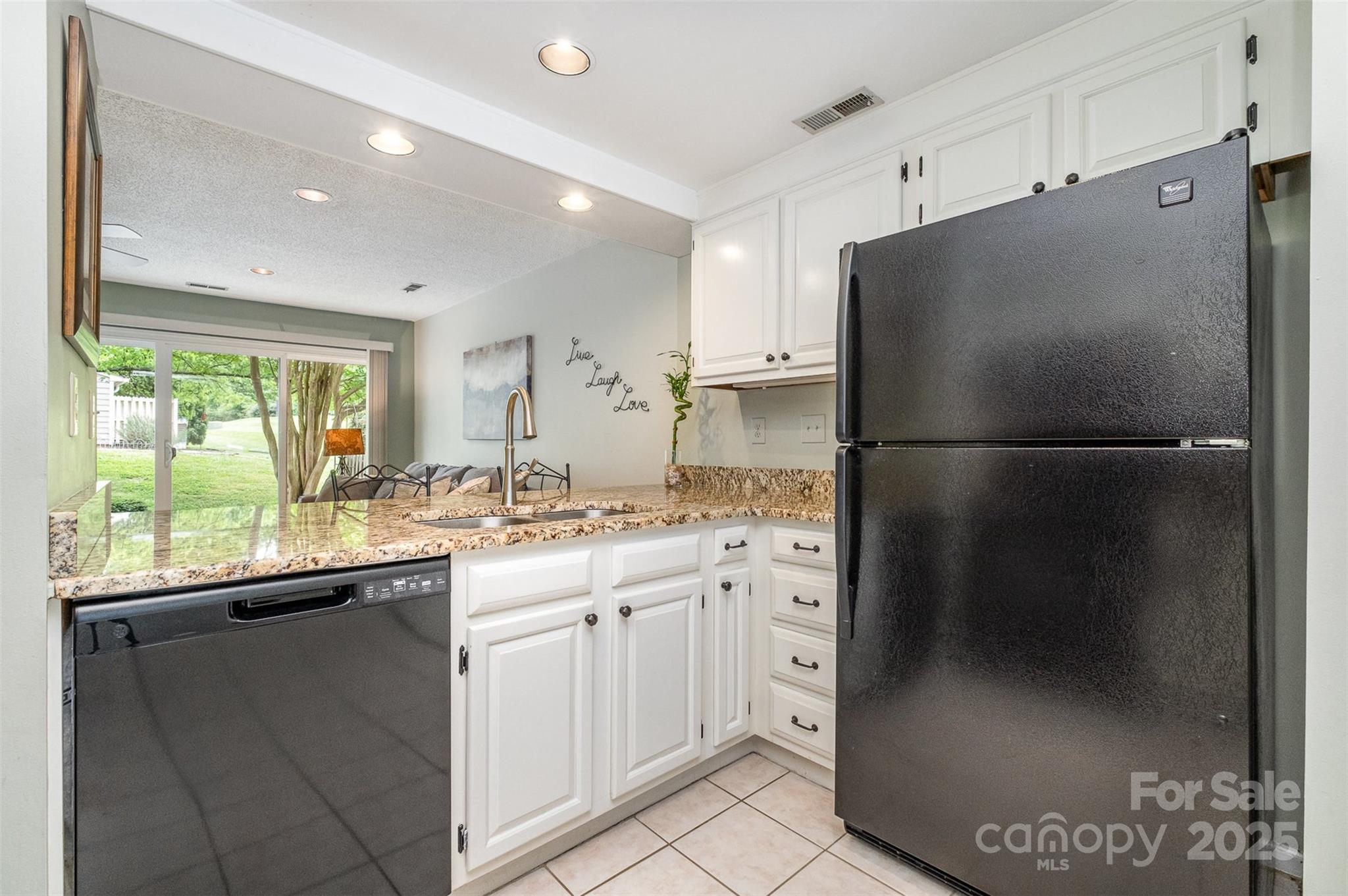 Thuringer Court - Residential