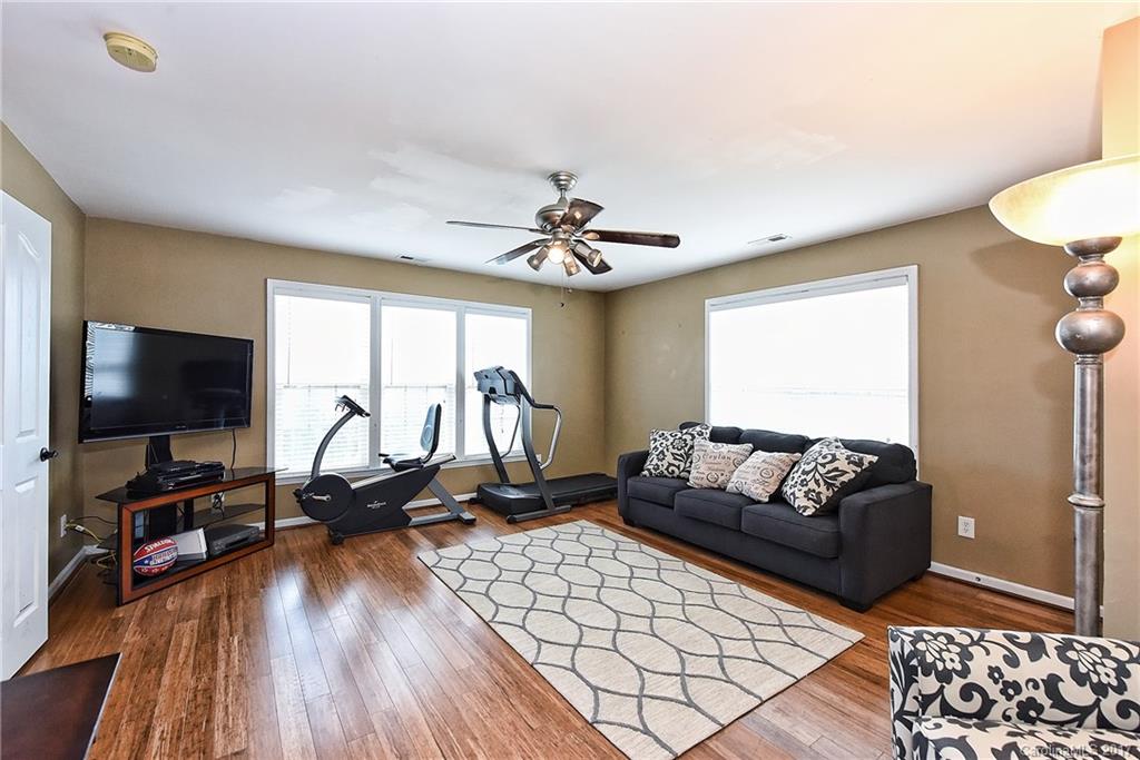 Waterstone - Residential