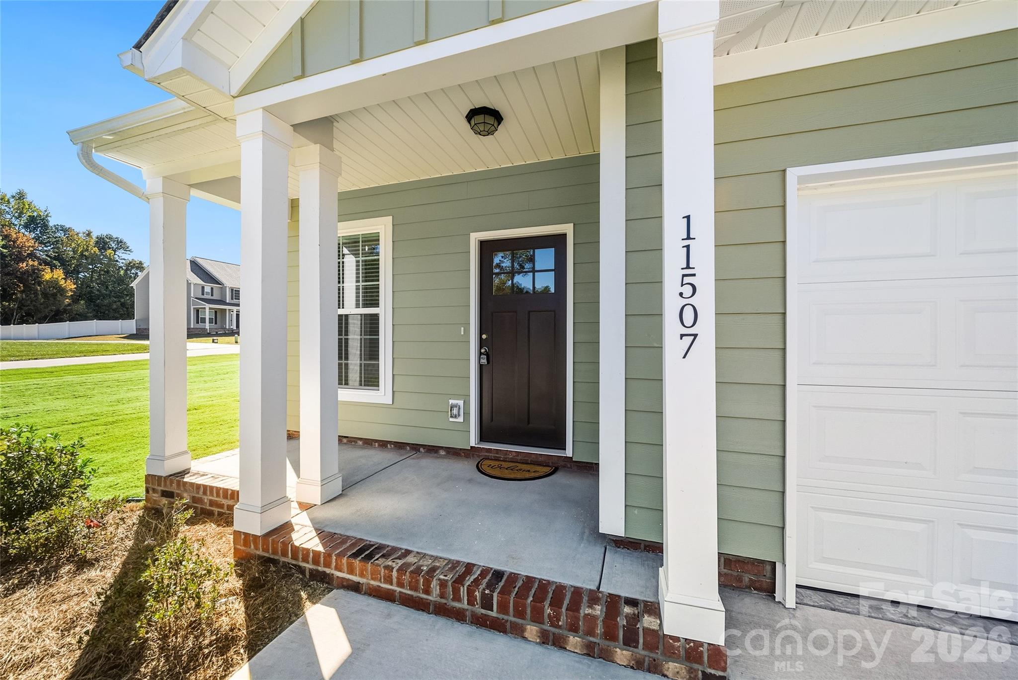 11507 Valley Oaks Lane