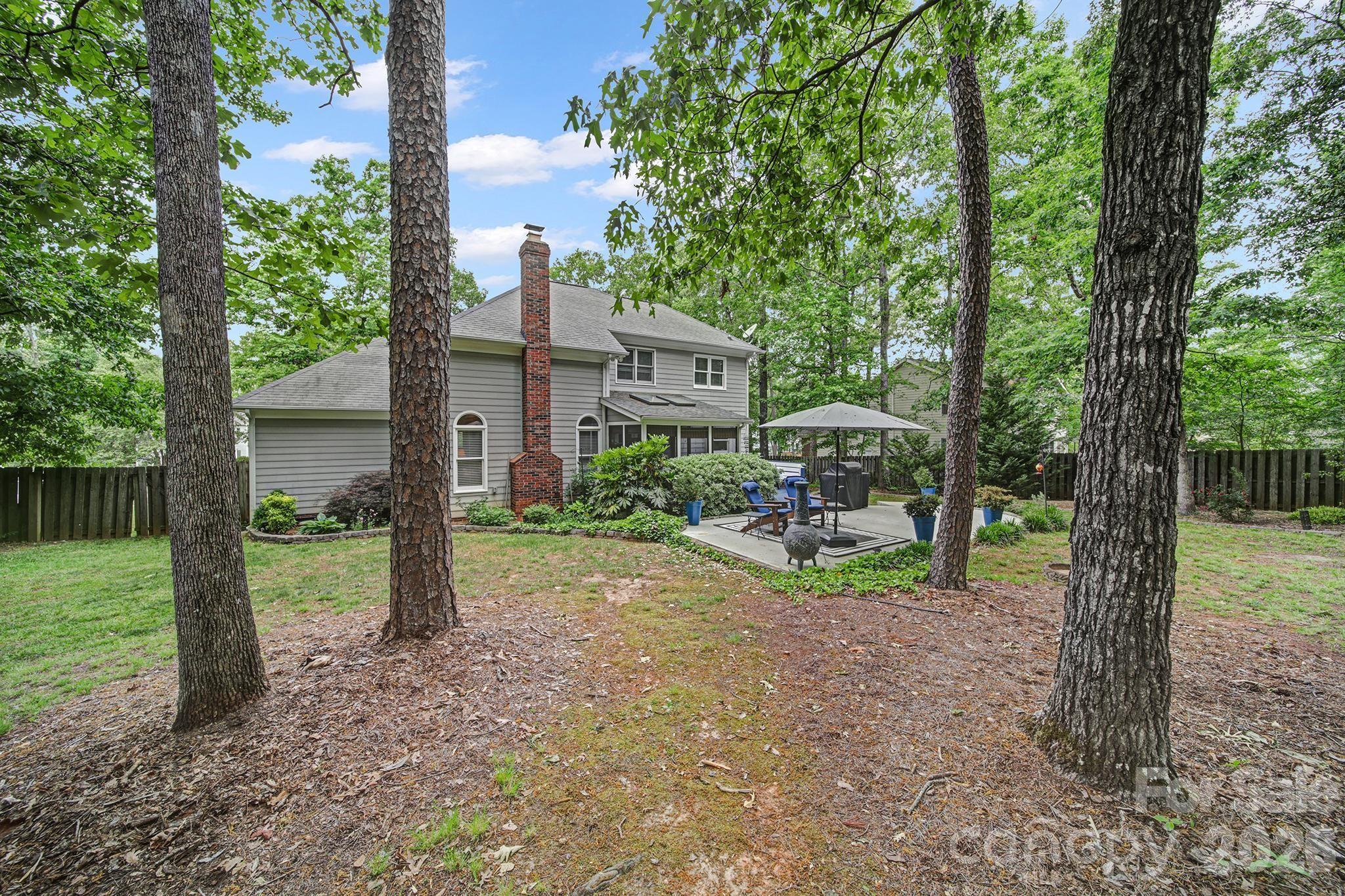 Country Woods East - Residential