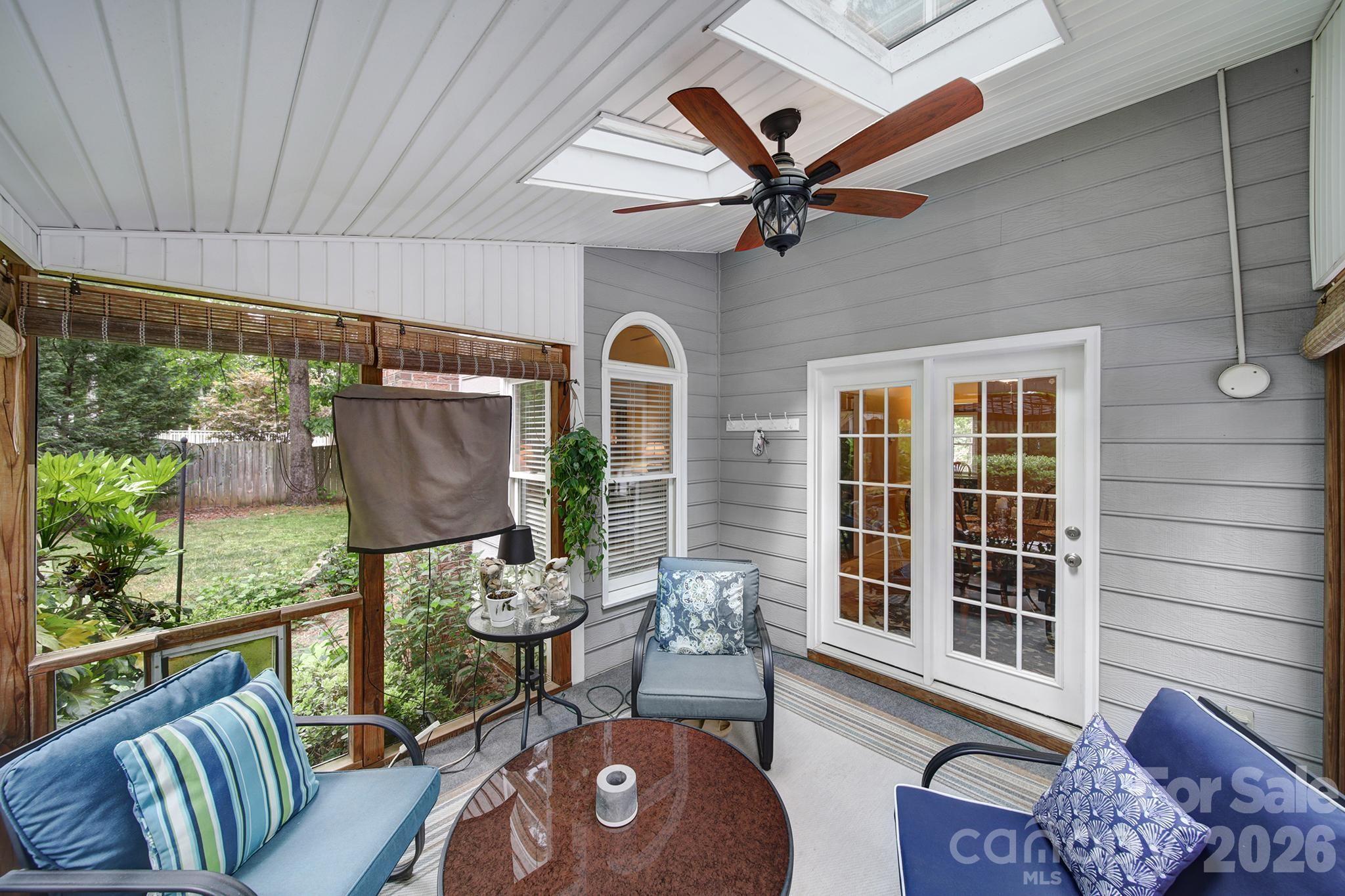Country Woods East - Residential
