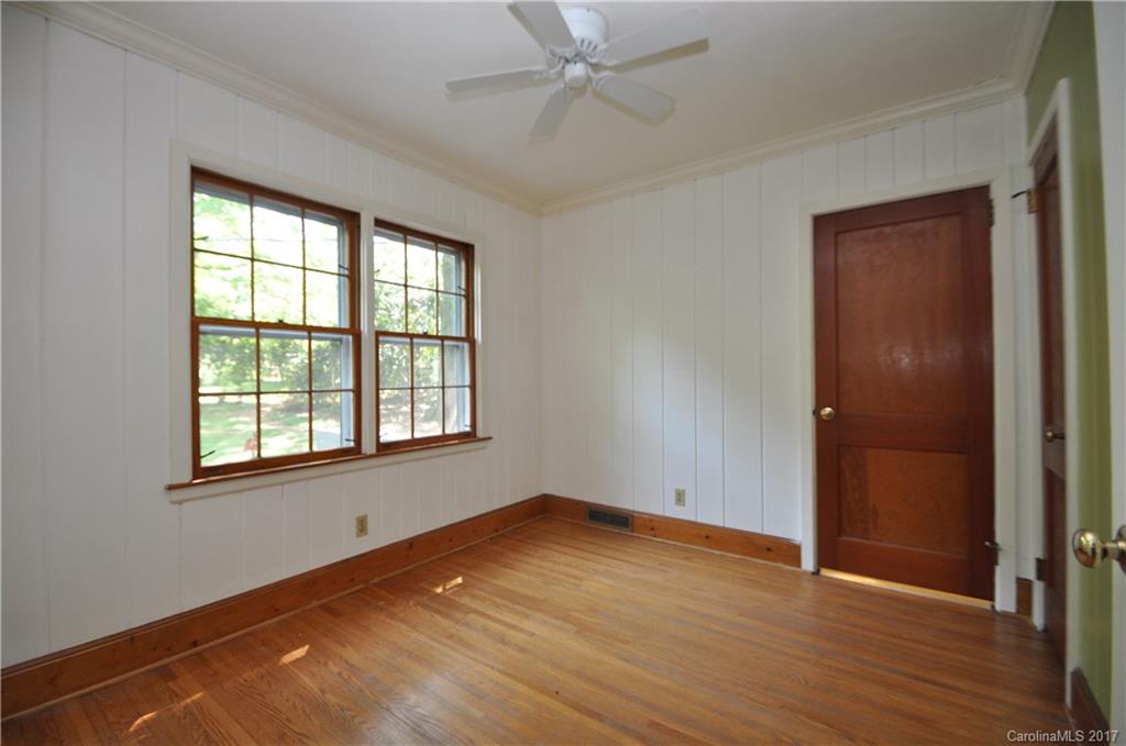 Medford Acres - Residential